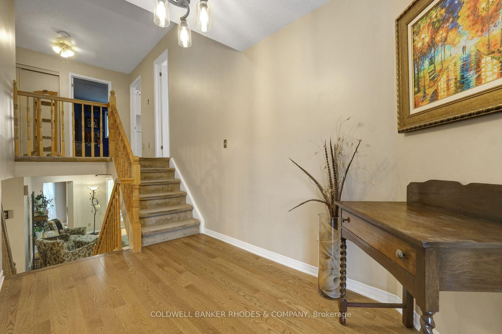 Photo 22 of 12 Bramblegrove Crescent, Ottawa, Hunt Club Park/Greenboro — HOMEH