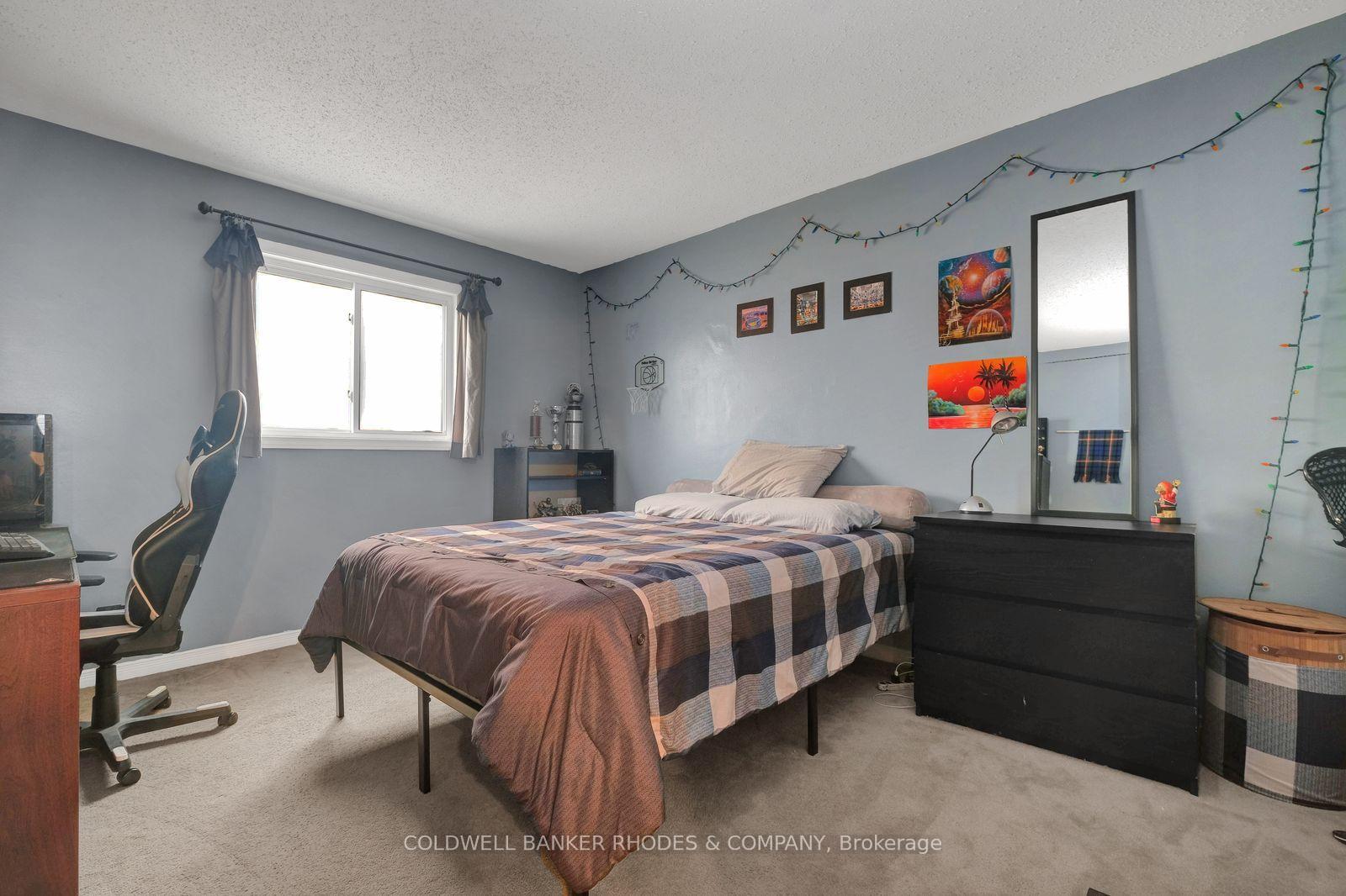 Photo 30 of 12 Bramblegrove Crescent, Ottawa, Hunt Club Park/Greenboro — HOMEH