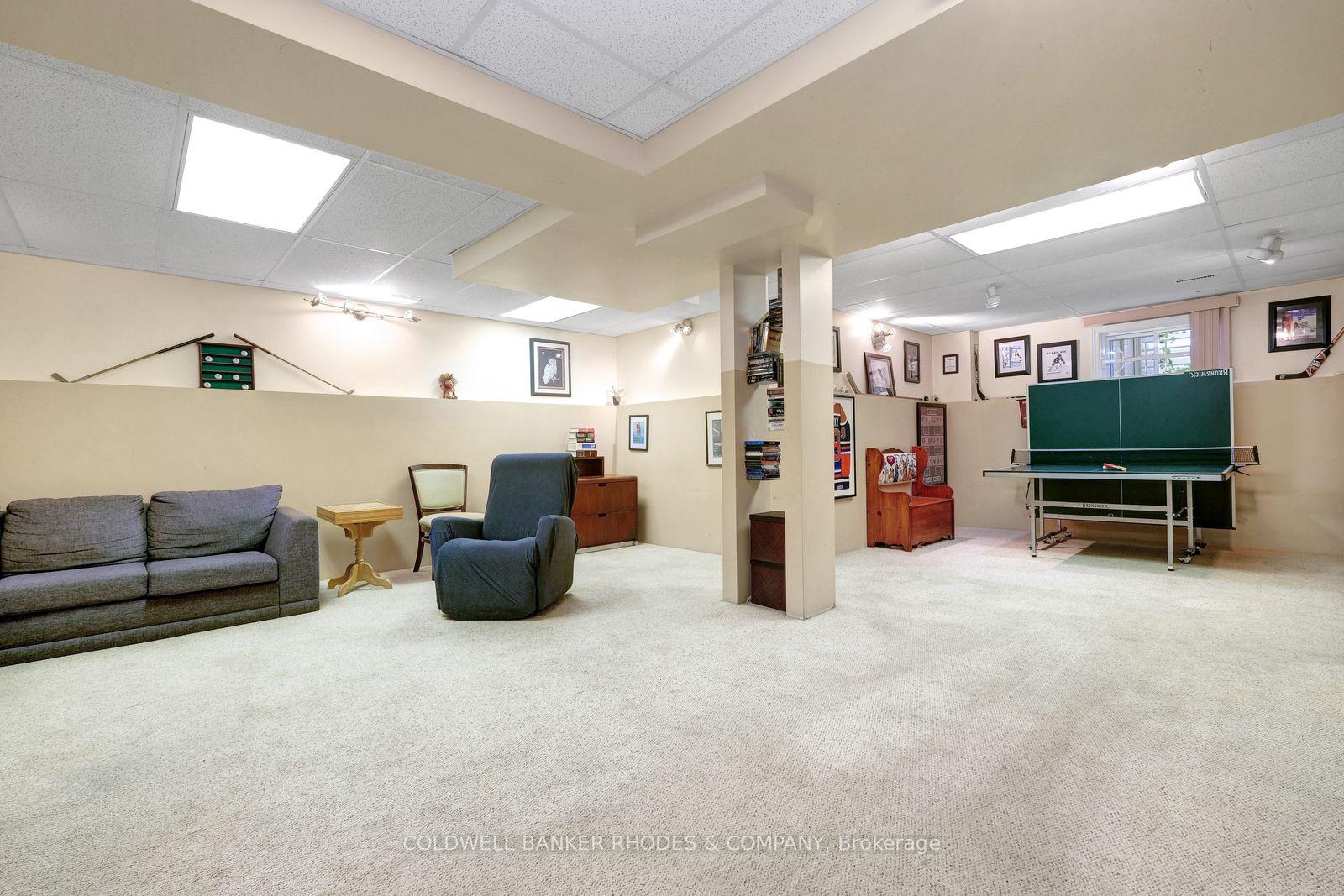 Photo 32 of 12 Bramblegrove Crescent, Ottawa, Hunt Club Park/Greenboro — HOMEH