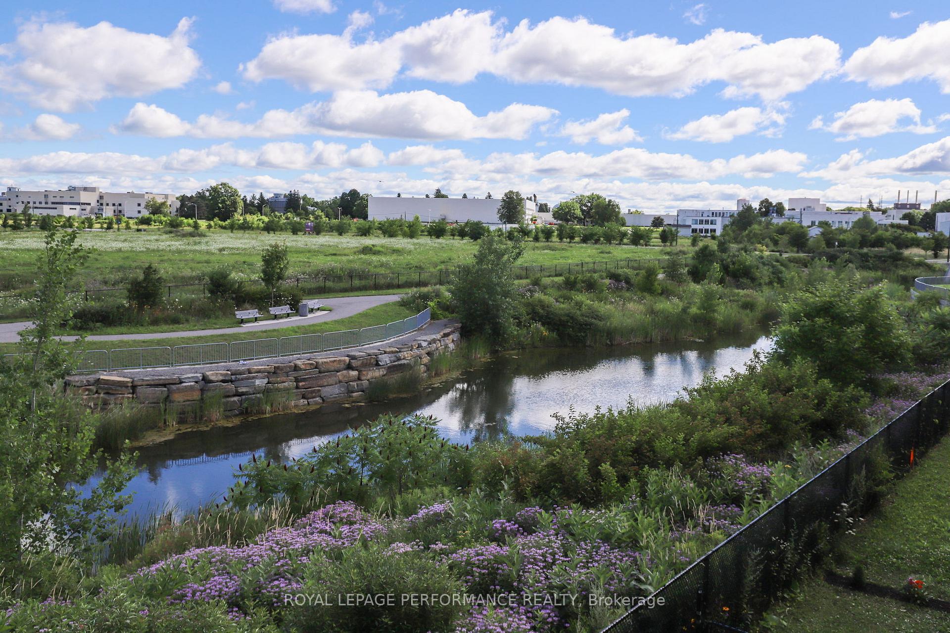 Photo 21 of 27 Drayton Private, Ottawa, CFB Rockcliffe and Area — HOMEH