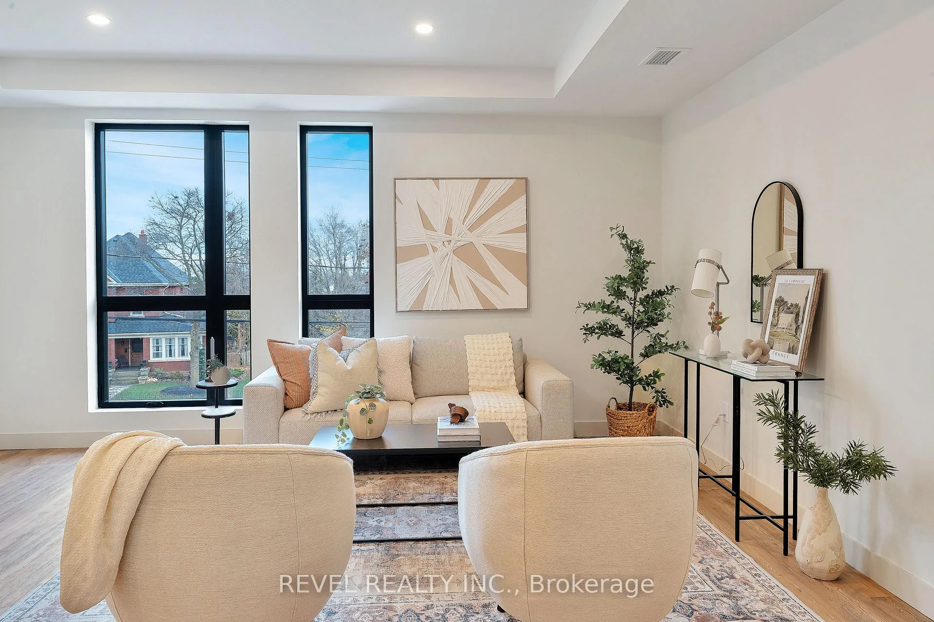 Photo 10 of Unit 202, 4390 Hillview Drive, Lincoln, Beamsville — HOMEH