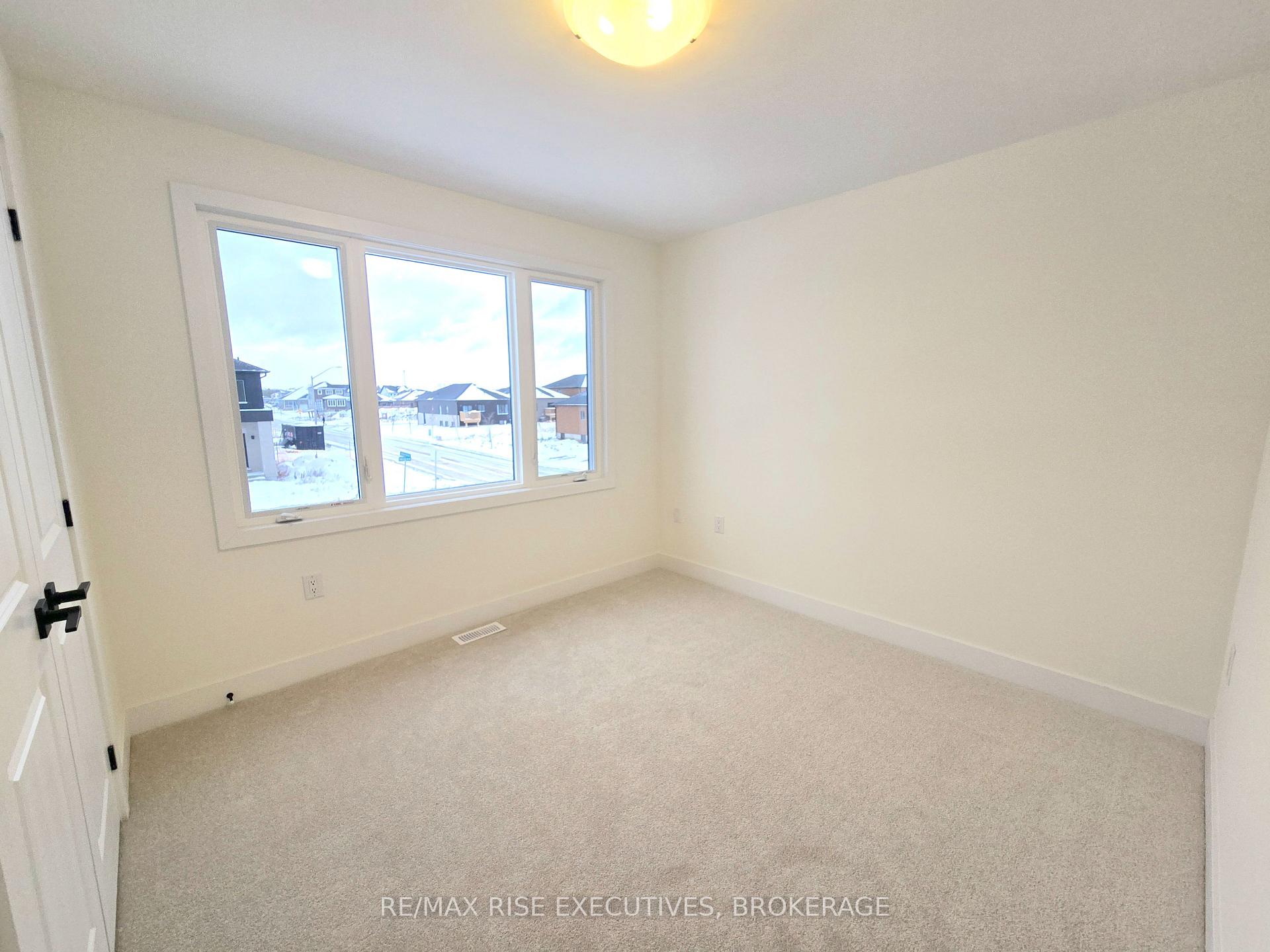 Photo 36 of 79 Creighton Drive, Loyalist, Lennox and Addington - South — HOMEH