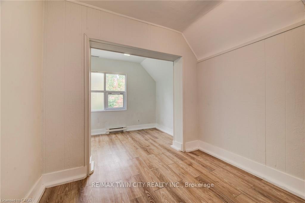 Photo 14 of 19 Schneider Avenue, Kitchener — HOMEH