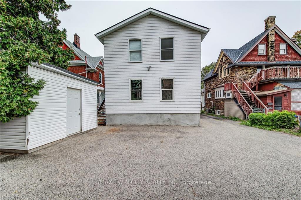 Photo 36 of 19 Schneider Avenue, Kitchener — HOMEH