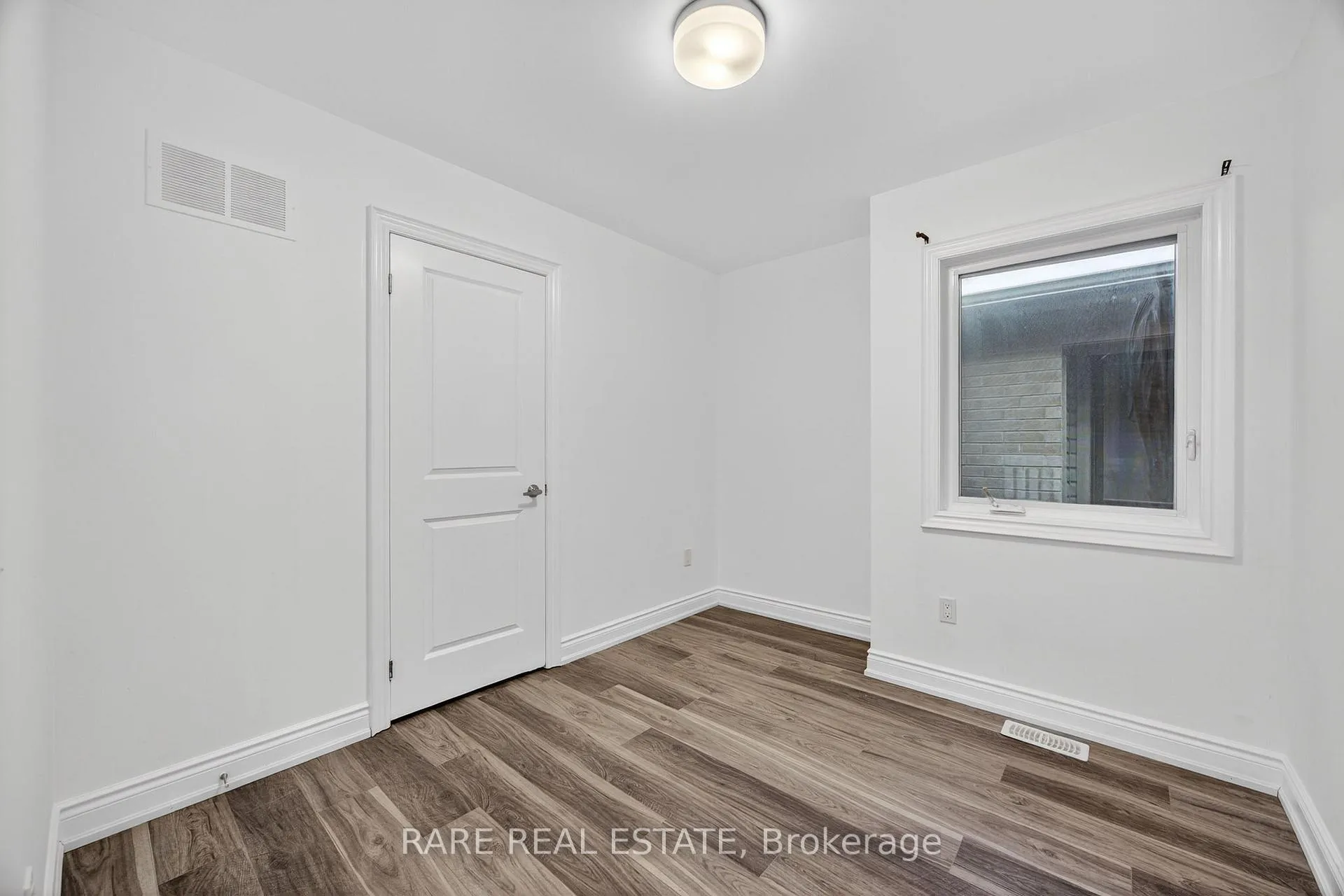 Photo 20 of 2131 Wilson Street, Innisfil, Alcona — HOMEH