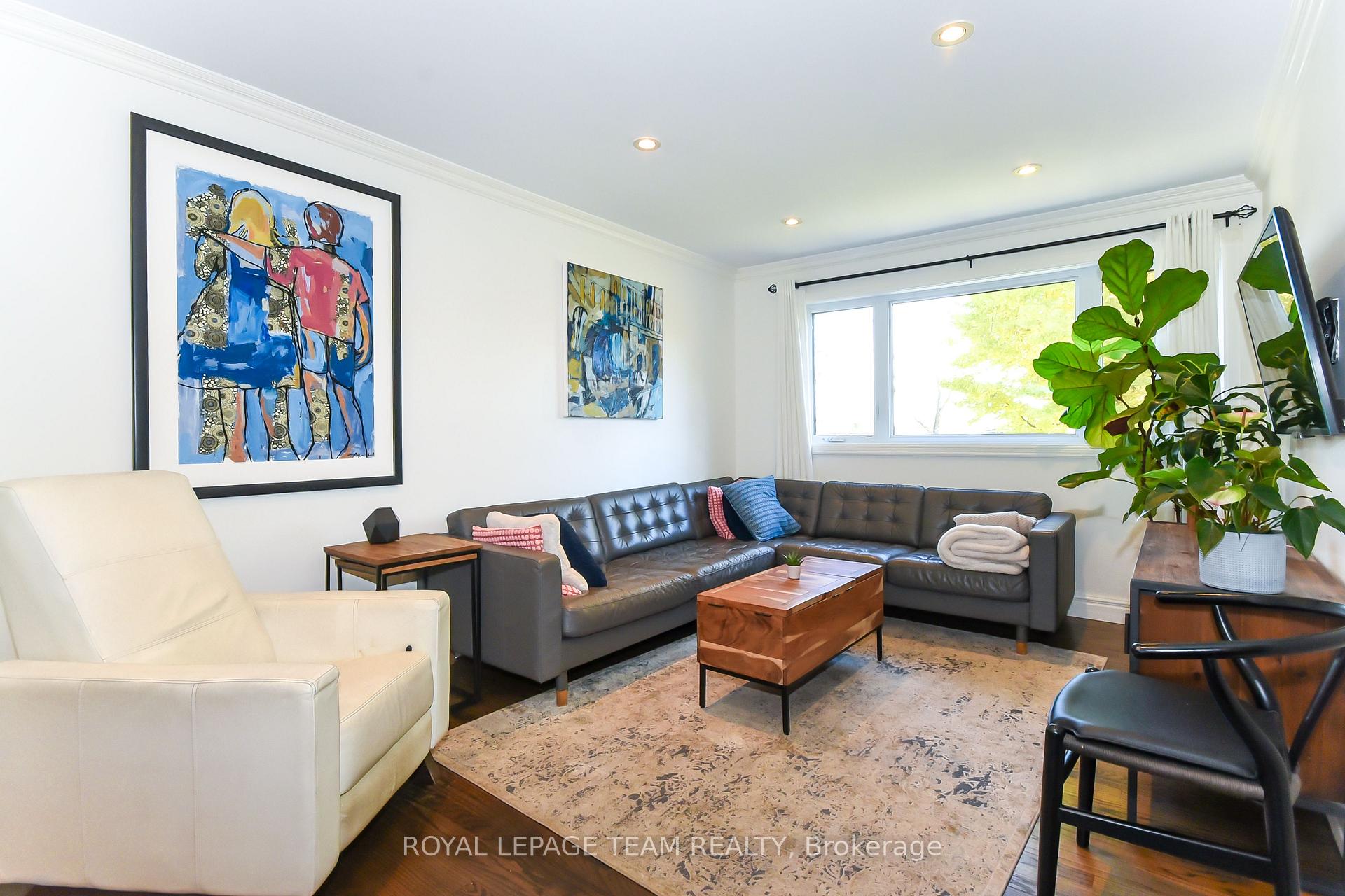 Photo 16 of 902 Broadview Avenue, Ottawa, McKellar Heights — HOMEH