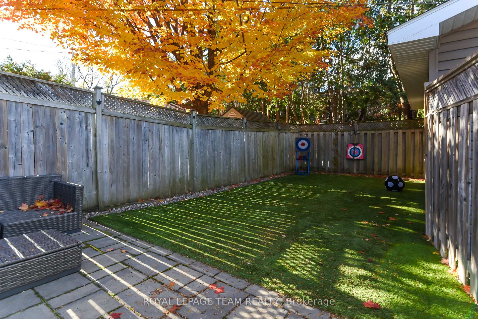 Photo 41 of 902 Broadview Avenue, Ottawa, McKellar Heights — HOMEH