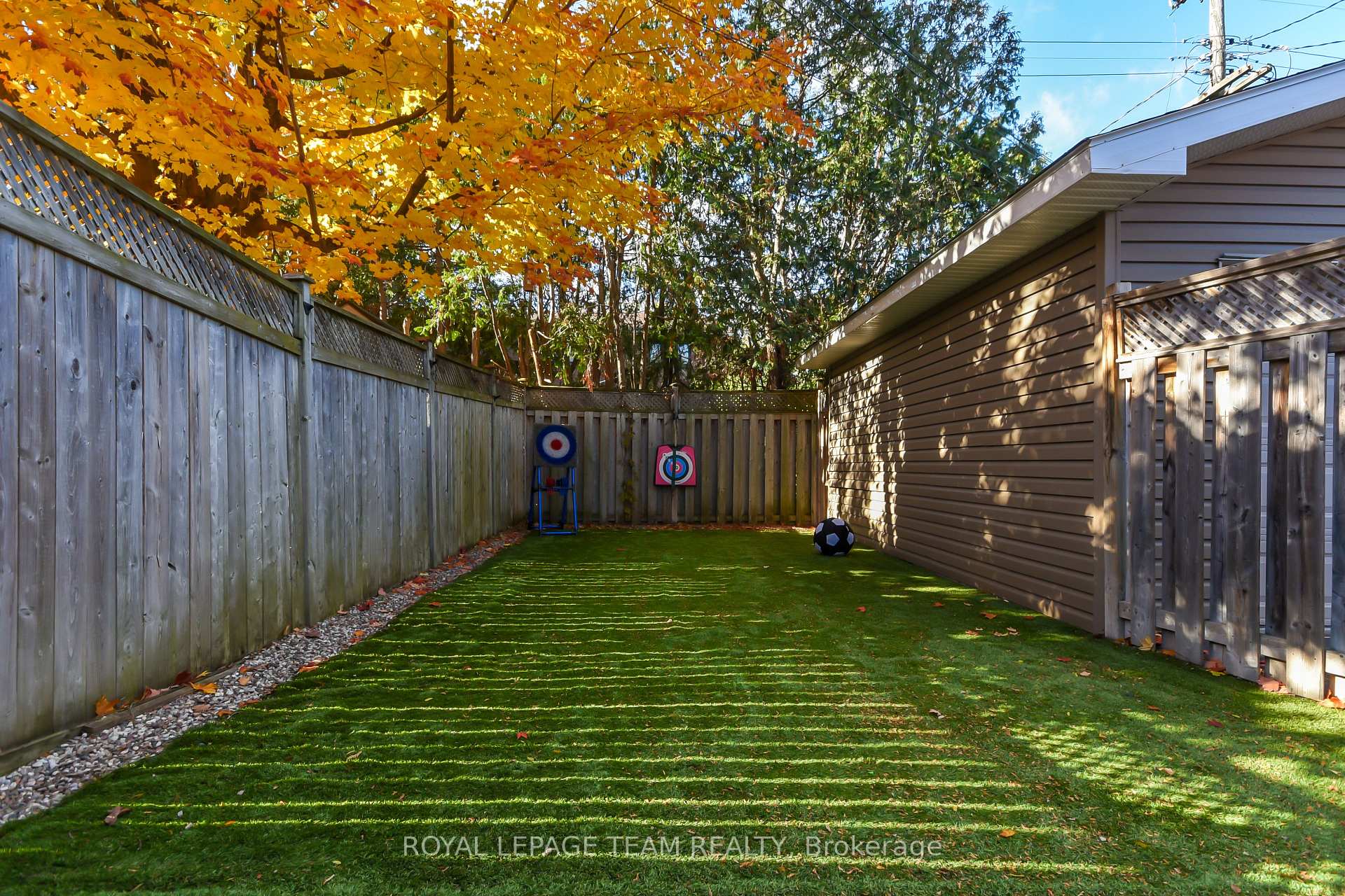 Photo 43 of 902 Broadview Avenue, Ottawa, McKellar Heights — HOMEH