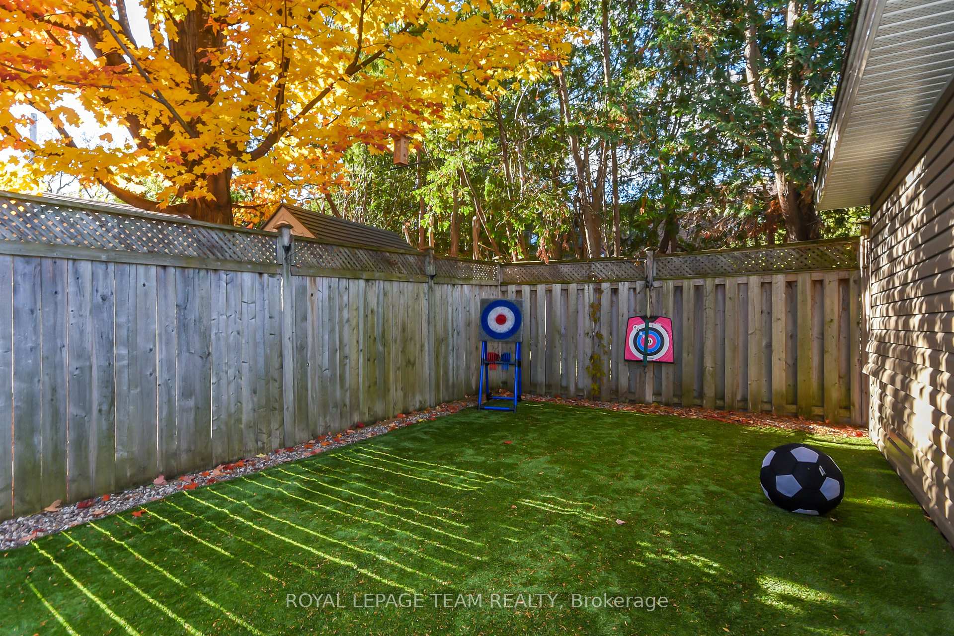 Photo 44 of 902 Broadview Avenue, Ottawa, McKellar Heights — HOMEH