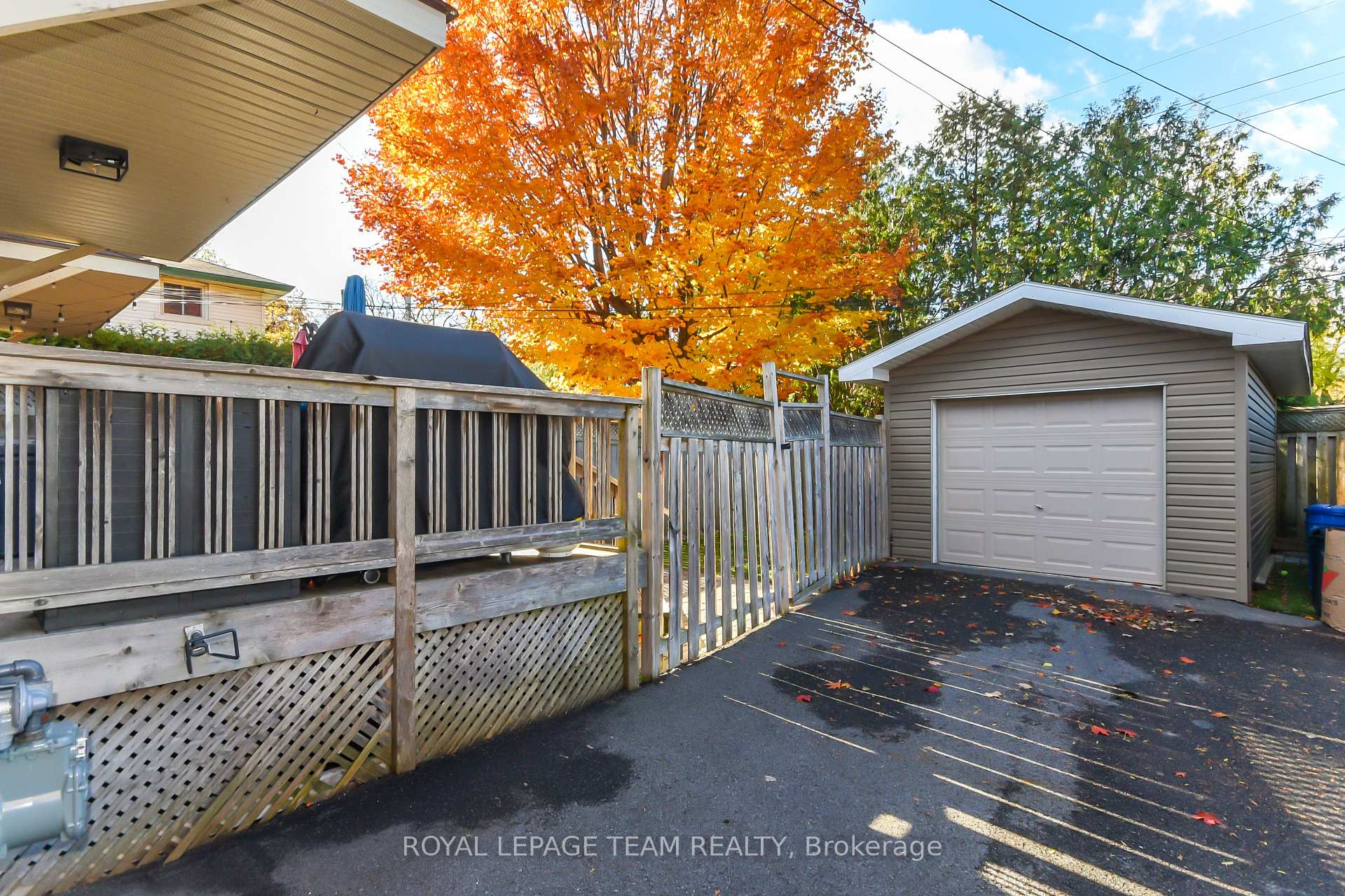 Photo 47 of 902 Broadview Avenue, Ottawa, McKellar Heights — HOMEH