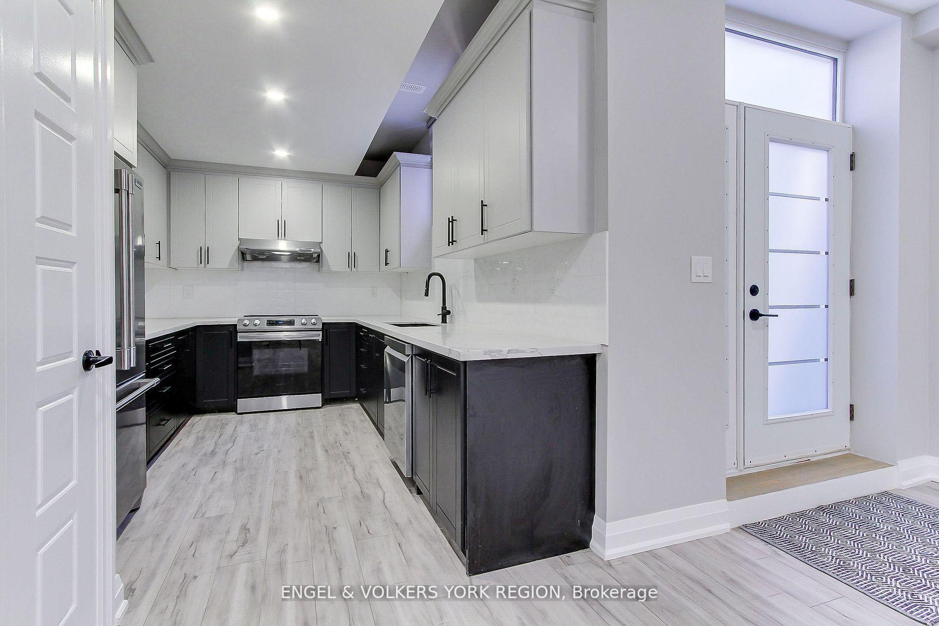 Photo 2 of Unit Bsmt, 4 Valley Point Crescent, King, King City — HOMEH