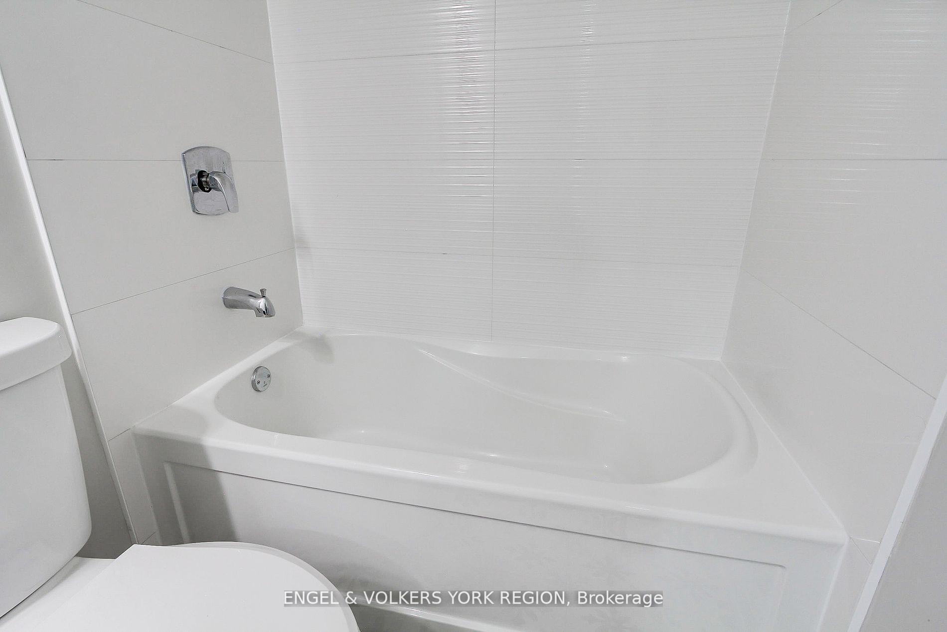 Photo 24 of Unit Bsmt, 4 Valley Point Crescent, King, King City — HOMEH