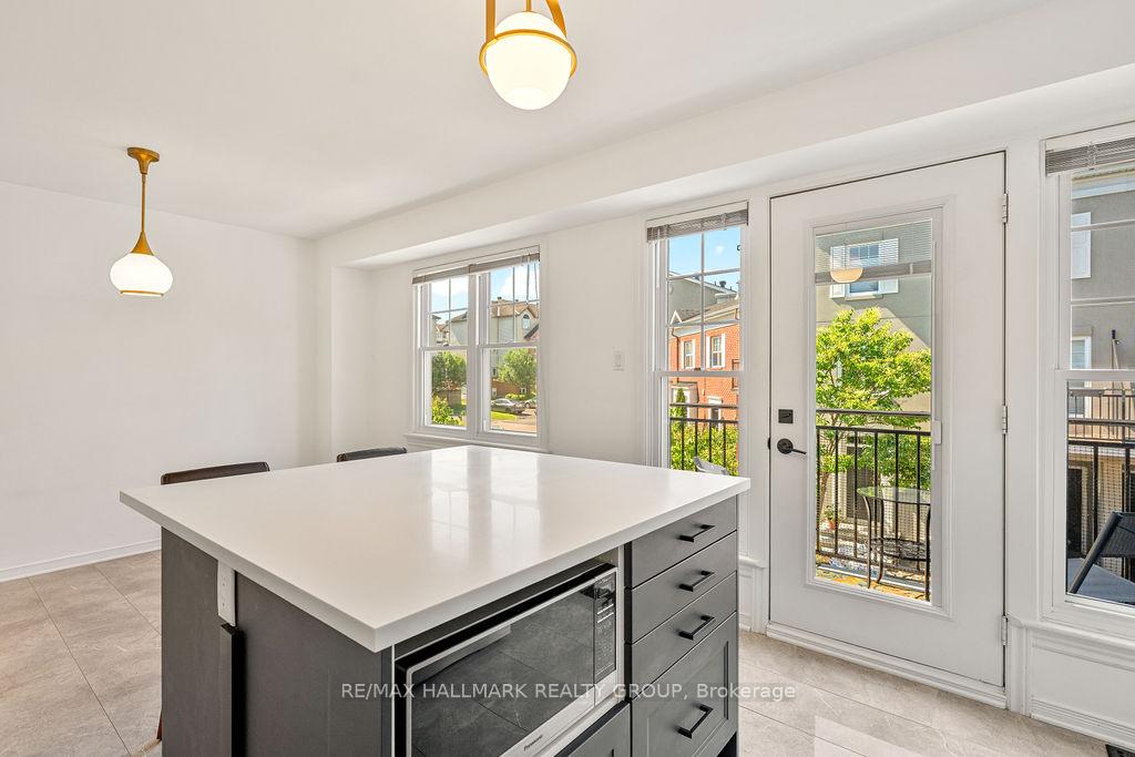 Photo 20 of 15 Georgeton Private, Ottawa, Manor Park — HOMEH