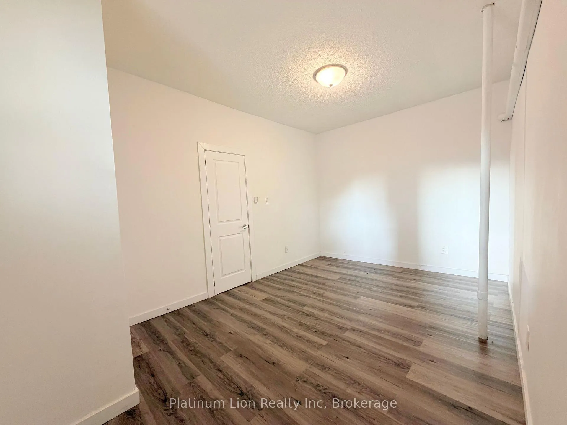 Photo 6 of Unit 6, 117 Park Street S, Hamilton, Durand — HOMEH