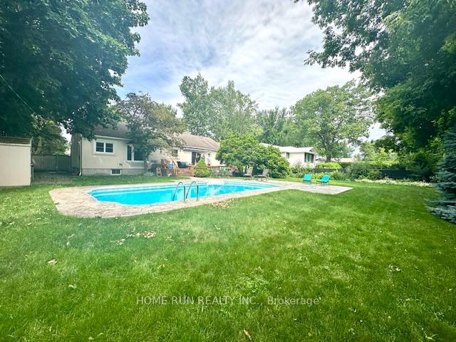 Photo 20 of 881 Killeen Avenue, Ottawa, McKellar Heights/Glabar Park — HOMEH