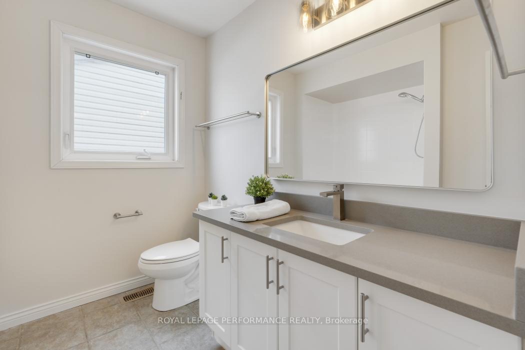 Photo 31 of 41 Saddle Crescent, Ottawa, Hunt Club Park — HOMEH