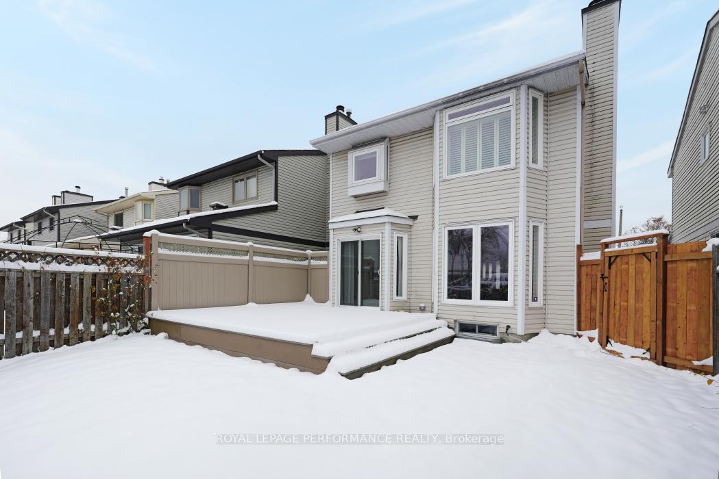 Photo 36 of 41 Saddle Crescent, Ottawa, Hunt Club Park — HOMEH