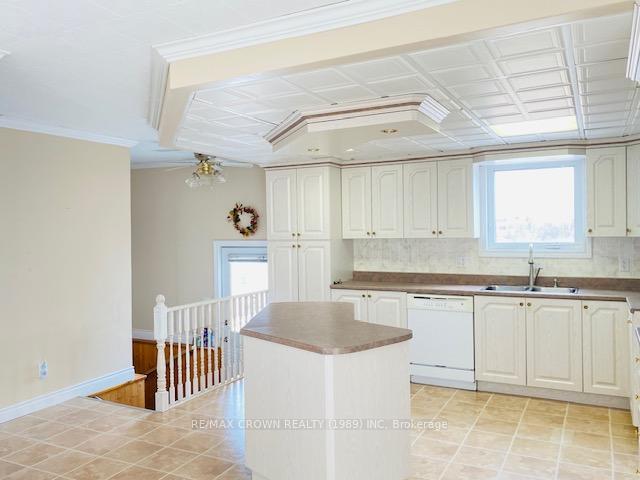 Photo 8 of 132 Melrose Avenue, Mattice-Val Cote — HOMEH