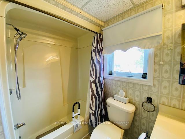 Photo 15 of 132 Melrose Avenue, Mattice-Val Cote — HOMEH