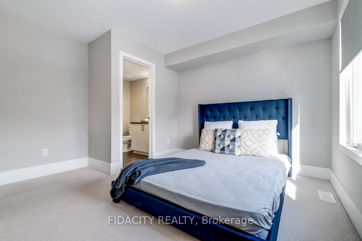 Photo 13 of 528 Ozawa, Ottawa, CFB Rockcliffe and Area — HOMEH