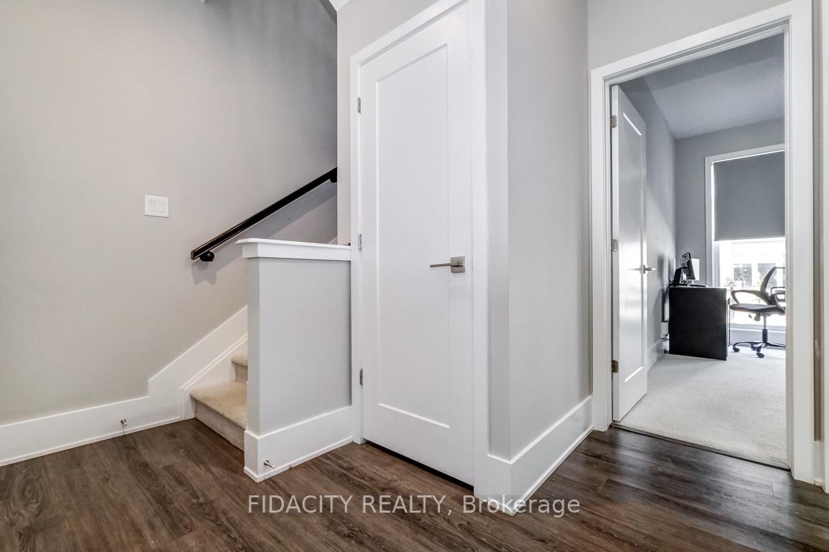 Photo 18 of 528 Ozawa, Ottawa, CFB Rockcliffe and Area — HOMEH