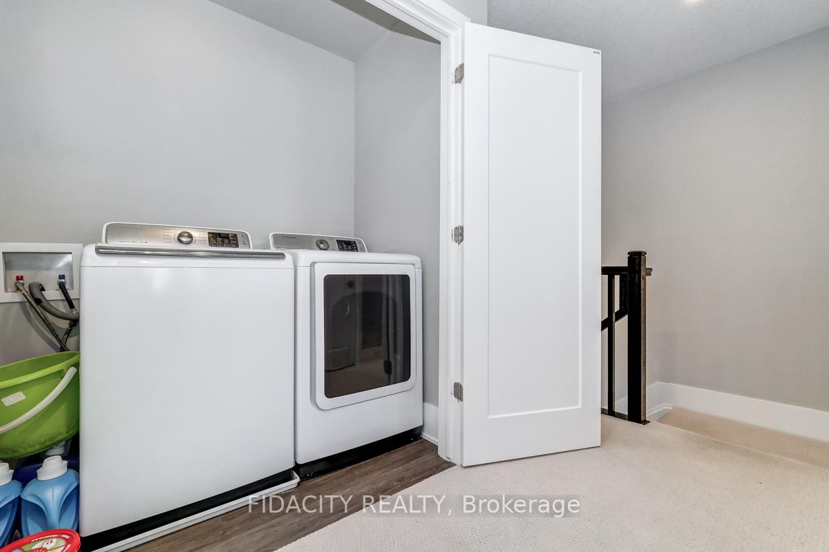 Photo 21 of 528 Ozawa, Ottawa, CFB Rockcliffe and Area — HOMEH