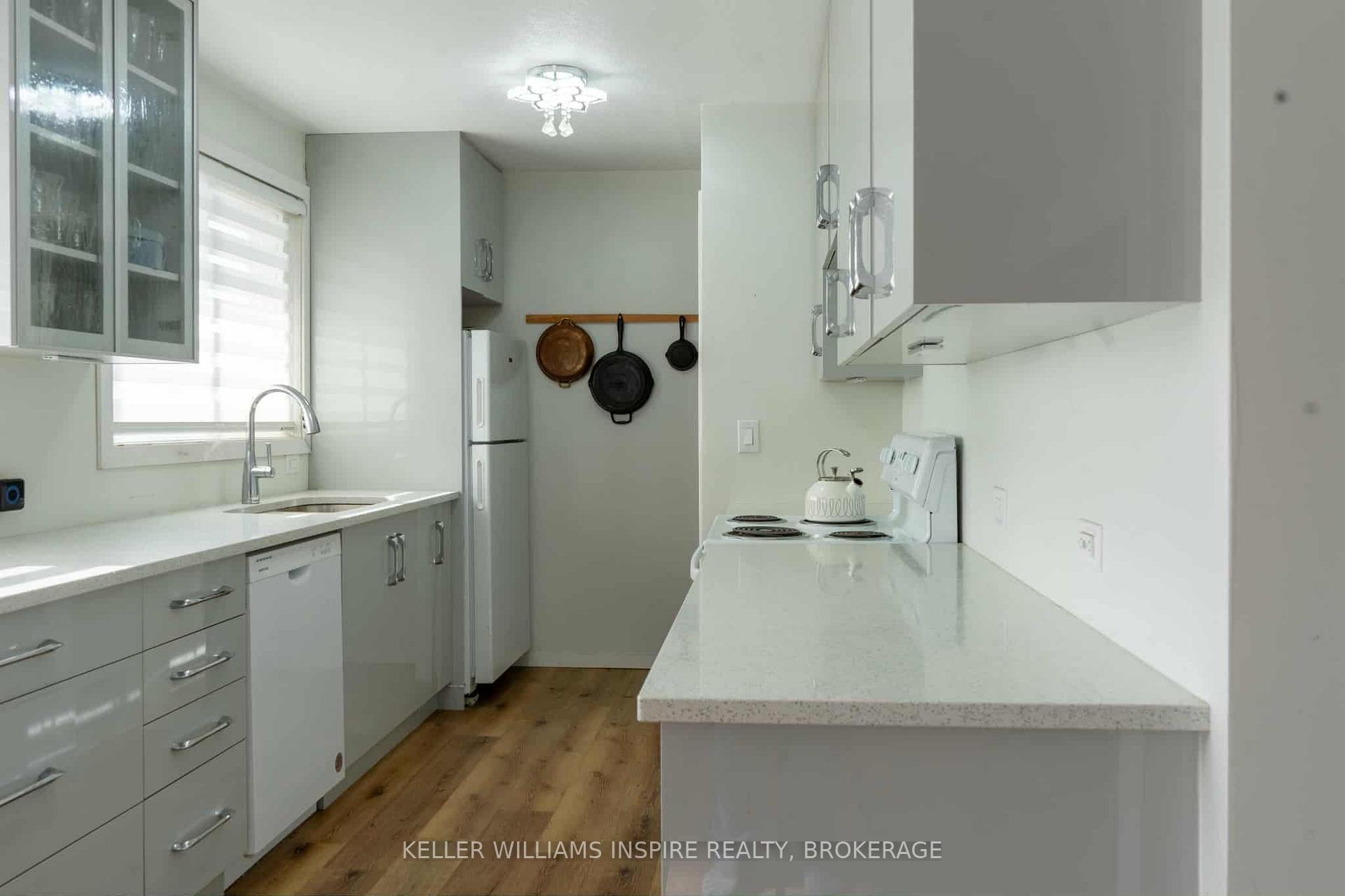 Photo 2 of 1011 Lucas Road, Loyalist, Lennox and Addington - South — HOMEH