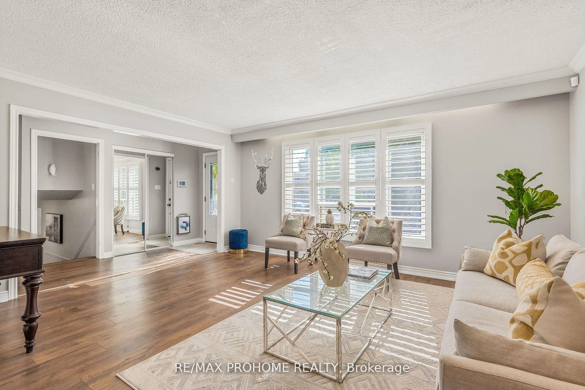 Photo 8 of 32 Sir Bedevere Place, Markham, Markham Village — HOMEH