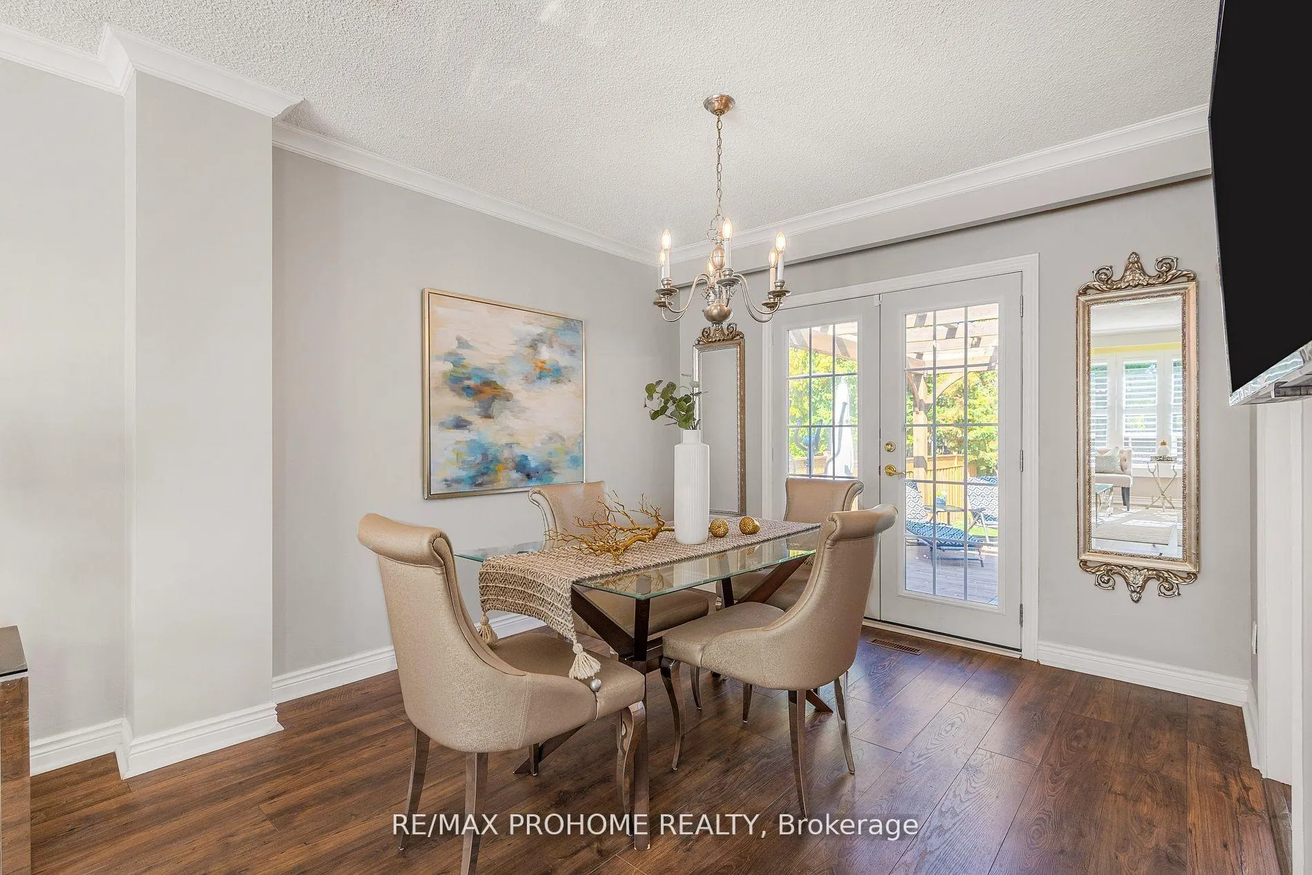 Photo 10 of 32 Sir Bedevere Place, Markham, Markham Village — HOMEH