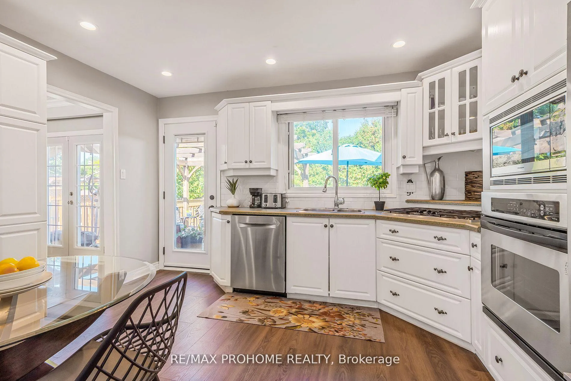 Photo 14 of 32 Sir Bedevere Place, Markham, Markham Village — HOMEH