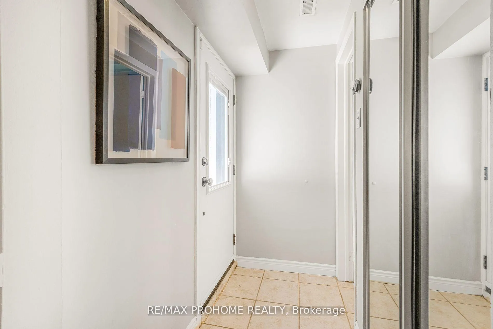 Photo 25 of 32 Sir Bedevere Place, Markham, Markham Village — HOMEH