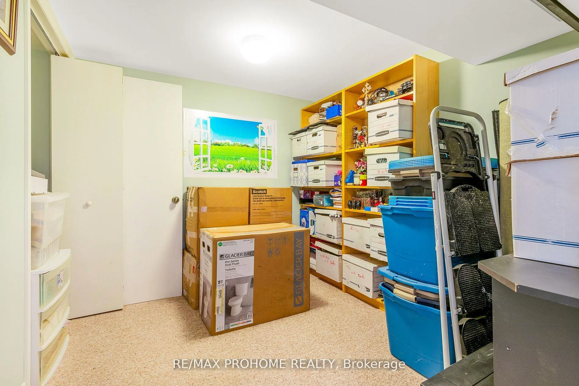 Photo 29 of 32 Sir Bedevere Place, Markham, Markham Village — HOMEH