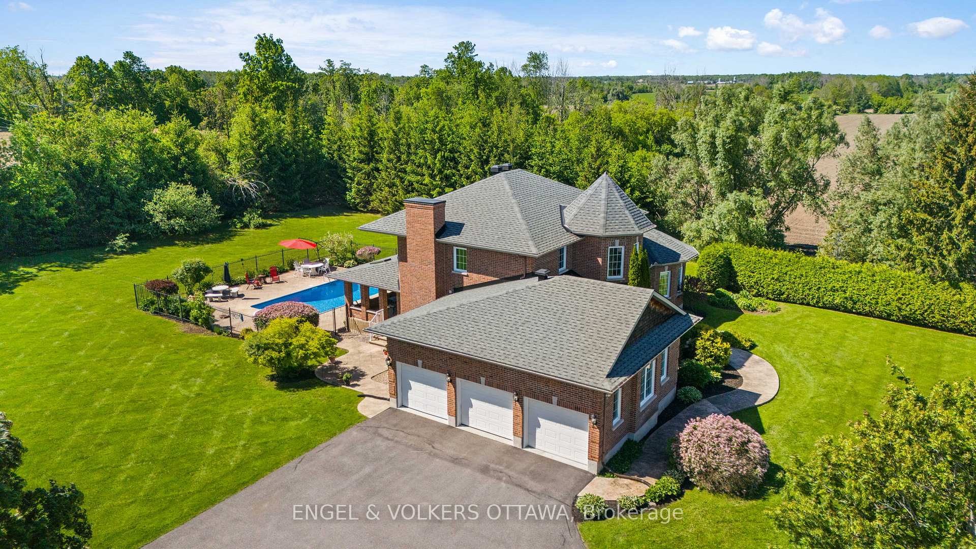 Photo 38 of 1222 Century Road E, Ottawa, Manotick South to Roger Stevens — HOMEH