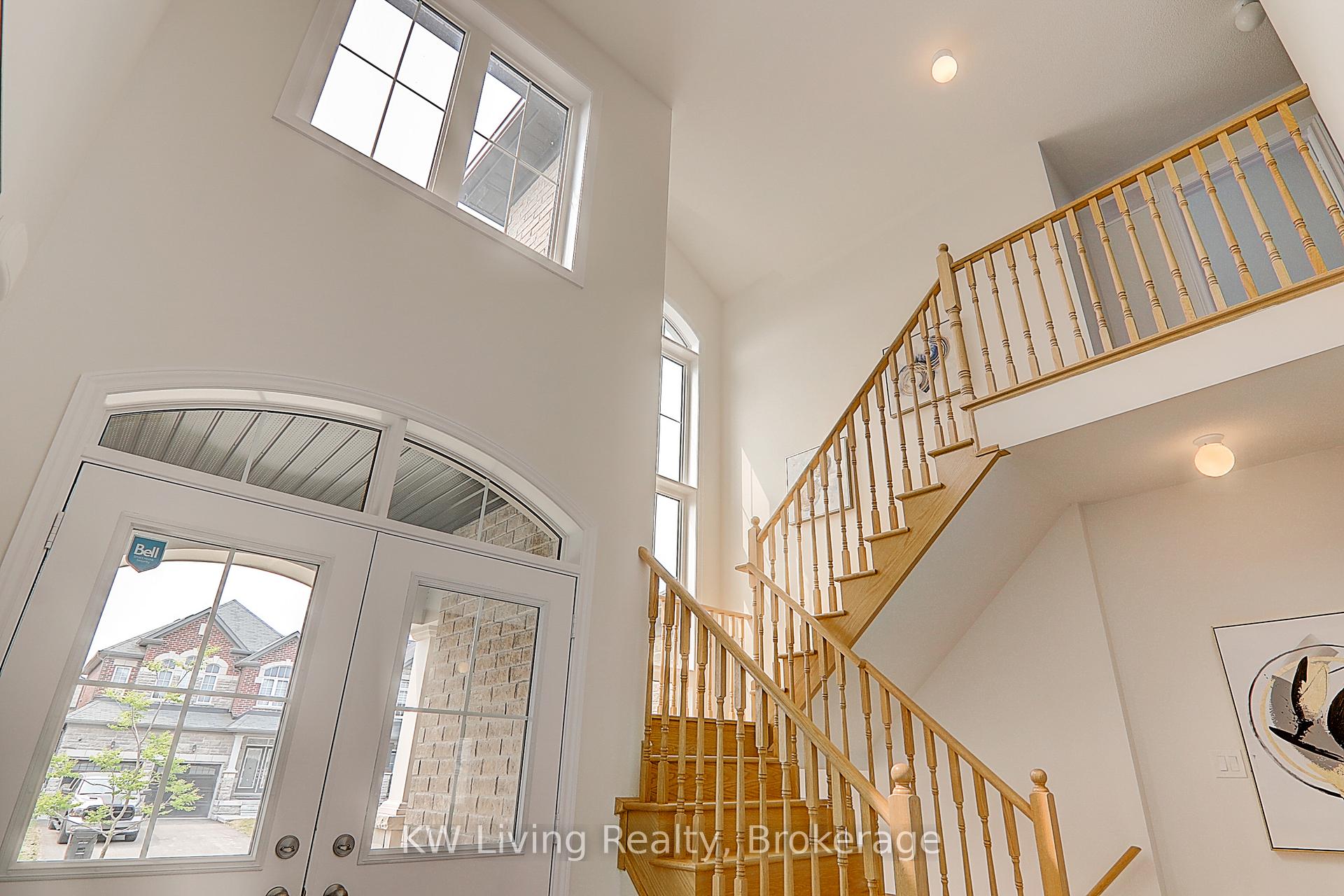 Photo 6 of 1008 Barton Way, Innisfil, Rural Innisfil — HOMEH