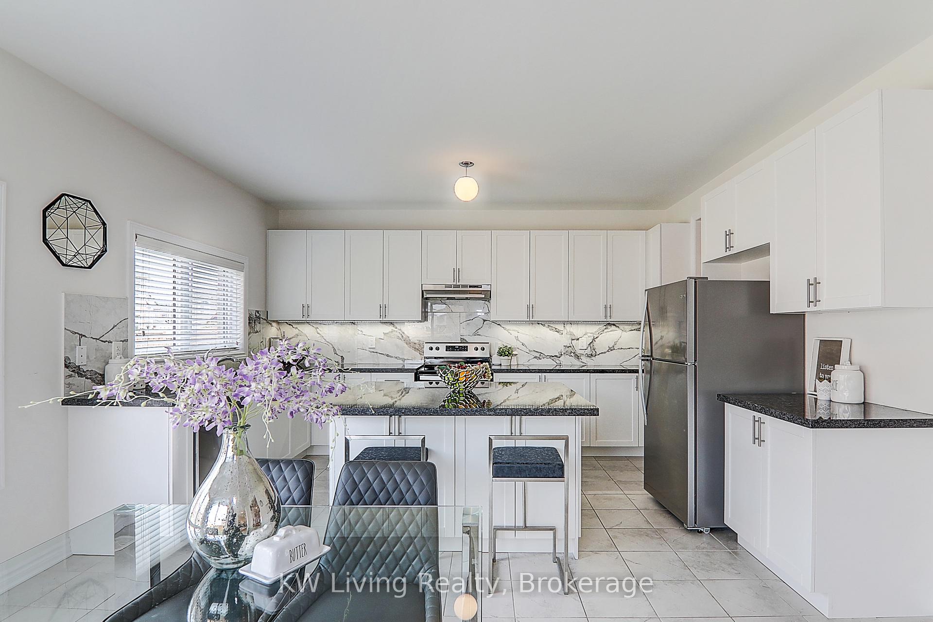 Photo 20 of 1008 Barton Way, Innisfil, Rural Innisfil — HOMEH