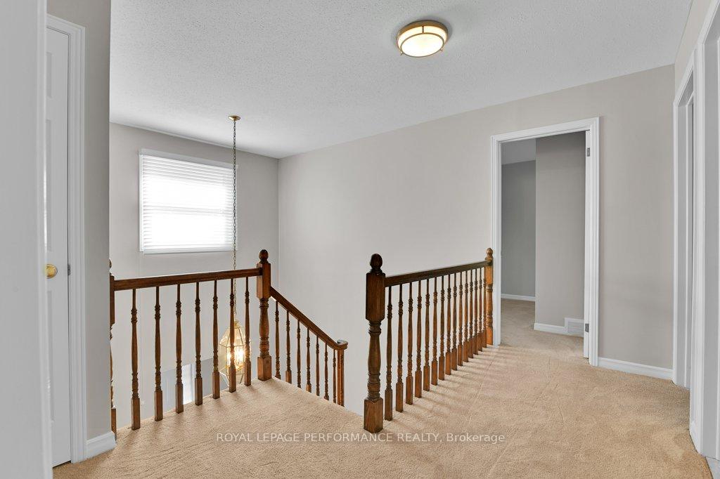 Photo 16 of 14 Trusty Bay, Ottawa, Hunt Club/Western Community — HOMEH