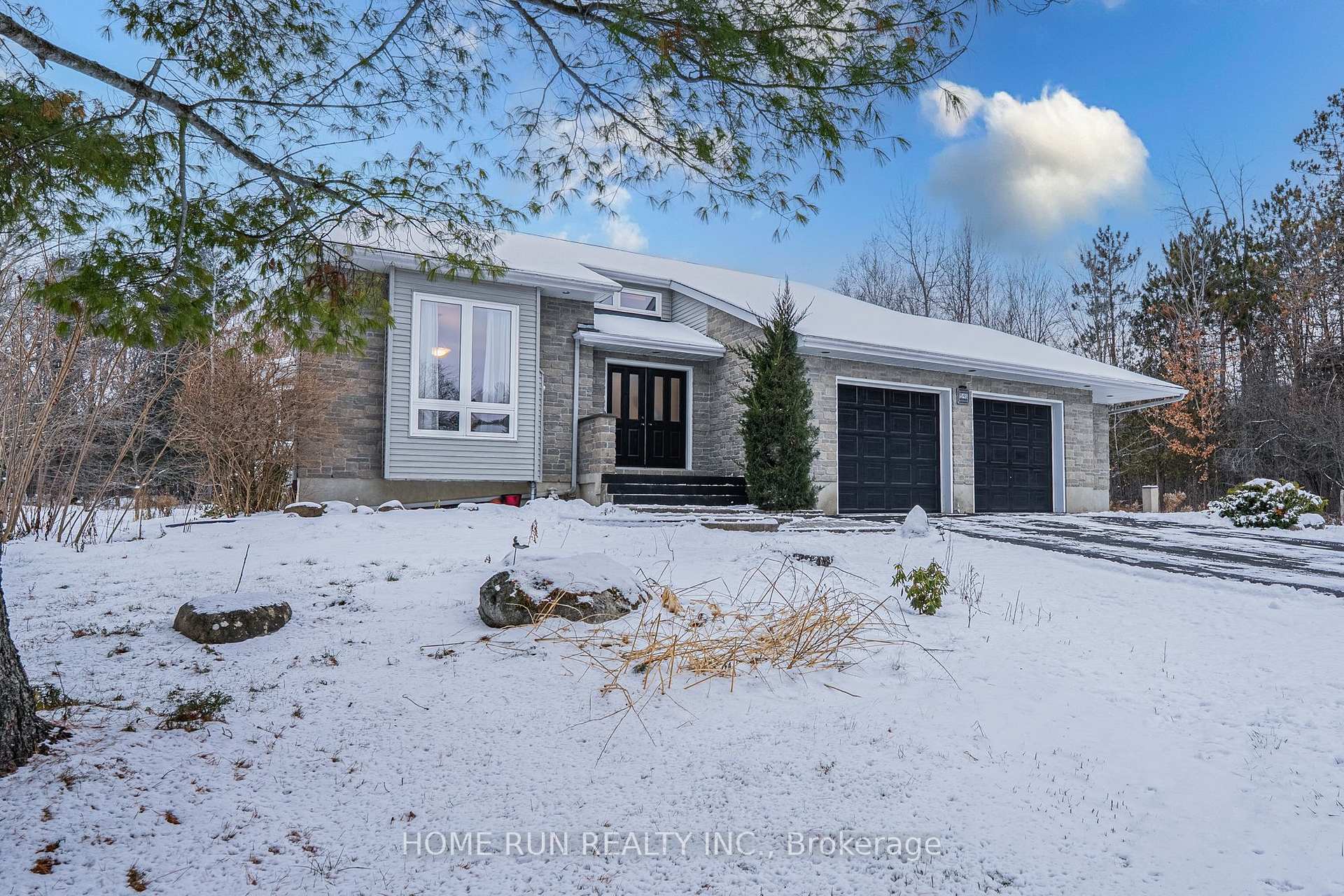 Photo 1 of 1545 Sherruby Way, Ottawa, Kanata - Rural Kanata (Central) — HOMEH