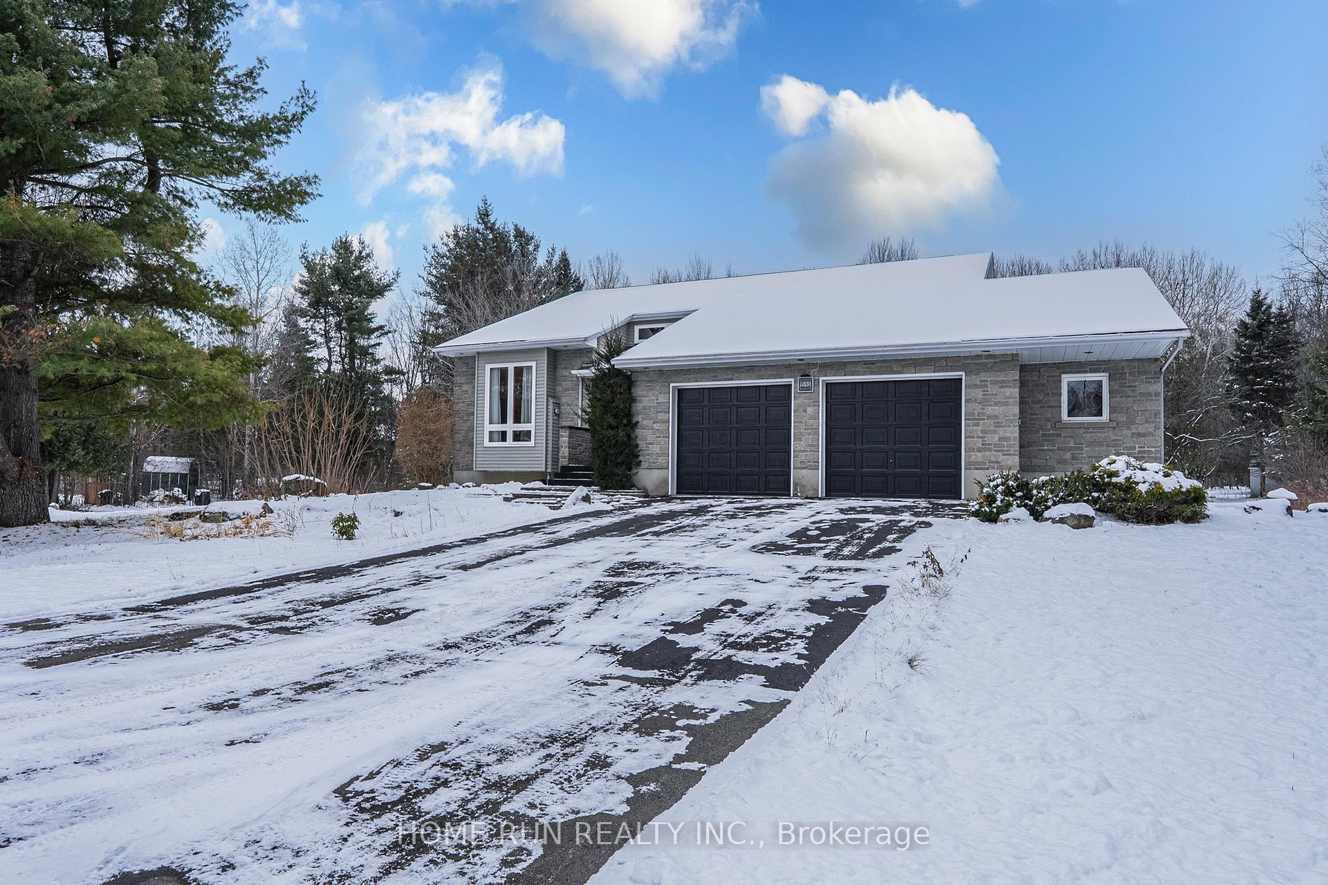 Photo 2 of 1545 Sherruby Way, Ottawa, Kanata - Rural Kanata (Central) — HOMEH