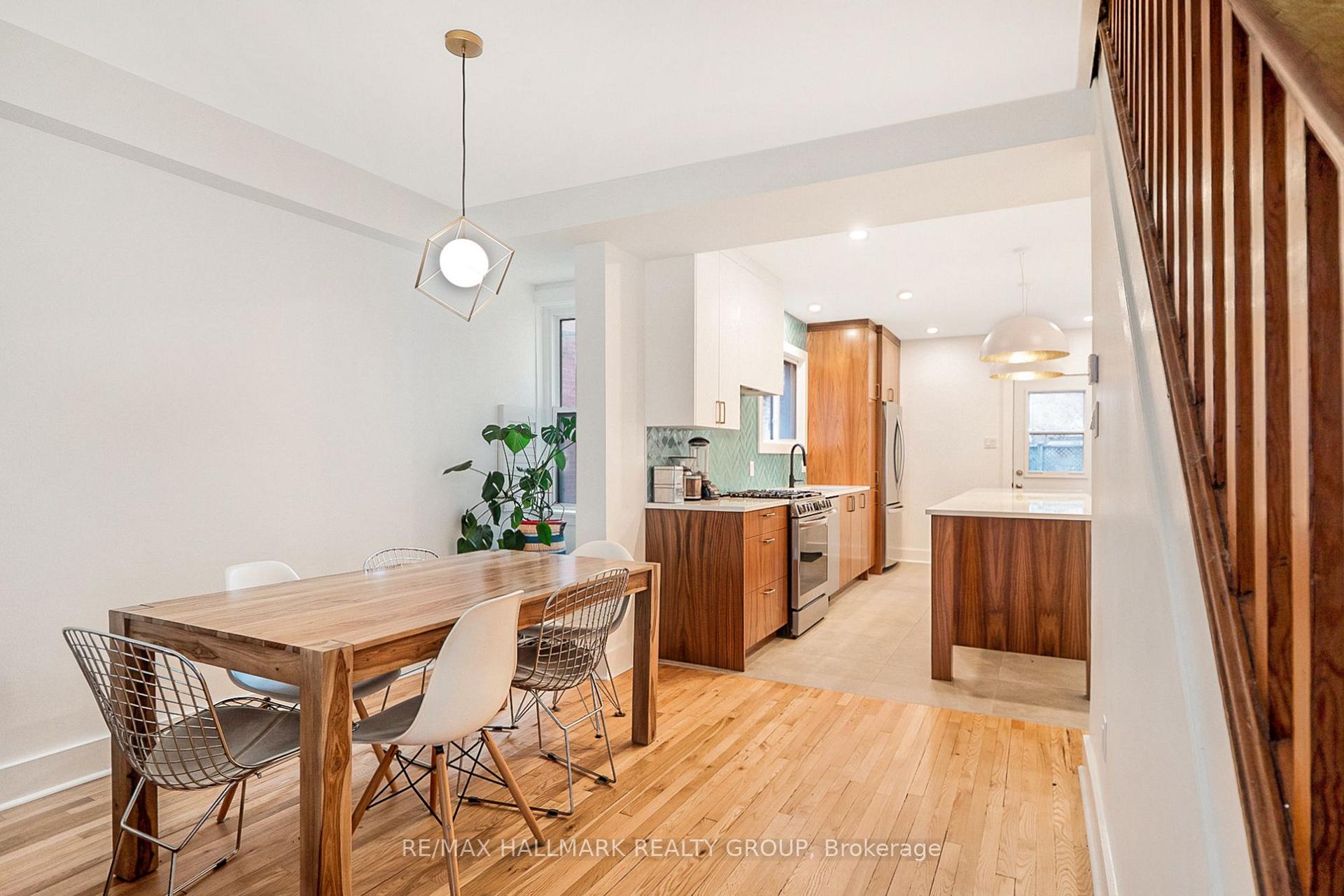 Photo 4 of 287 St Patrick Street, Ottawa, Lower Town/Byward Market — HOMEH