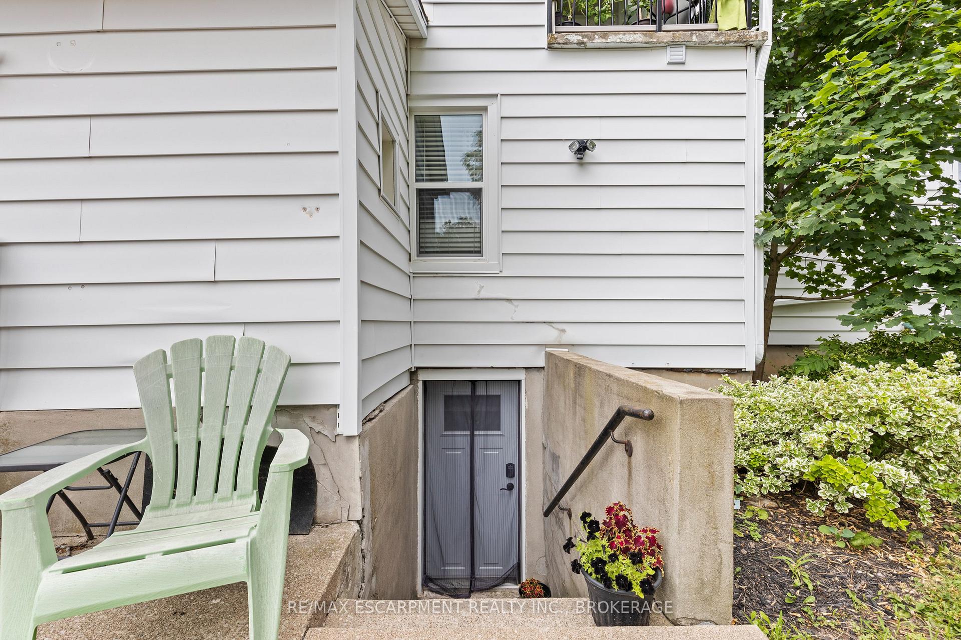 Photo 6 of 4250 William Street, Lincoln, Beamsville — HOMEH