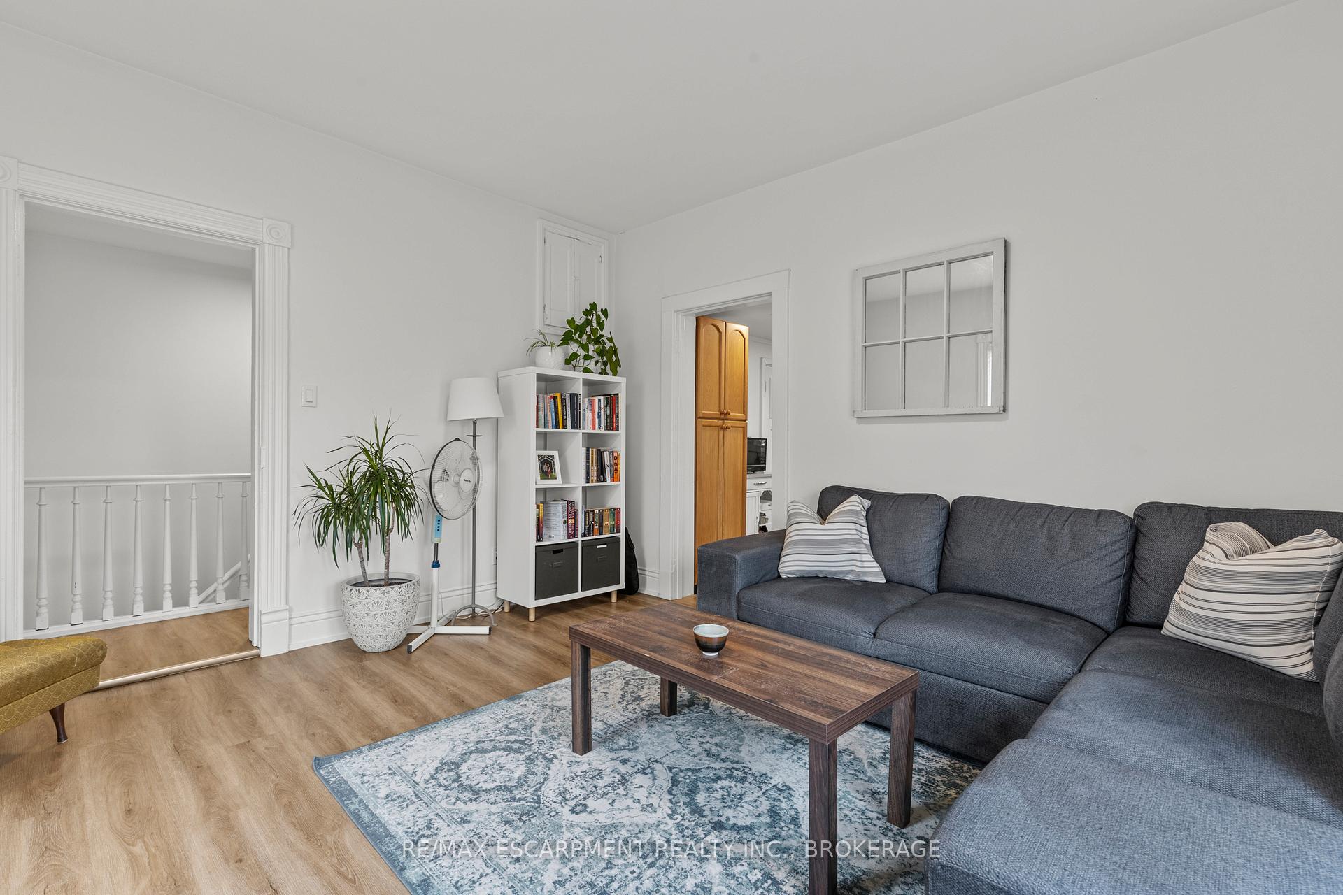 Photo 28 of 4250 William Street, Lincoln, Beamsville — HOMEH
