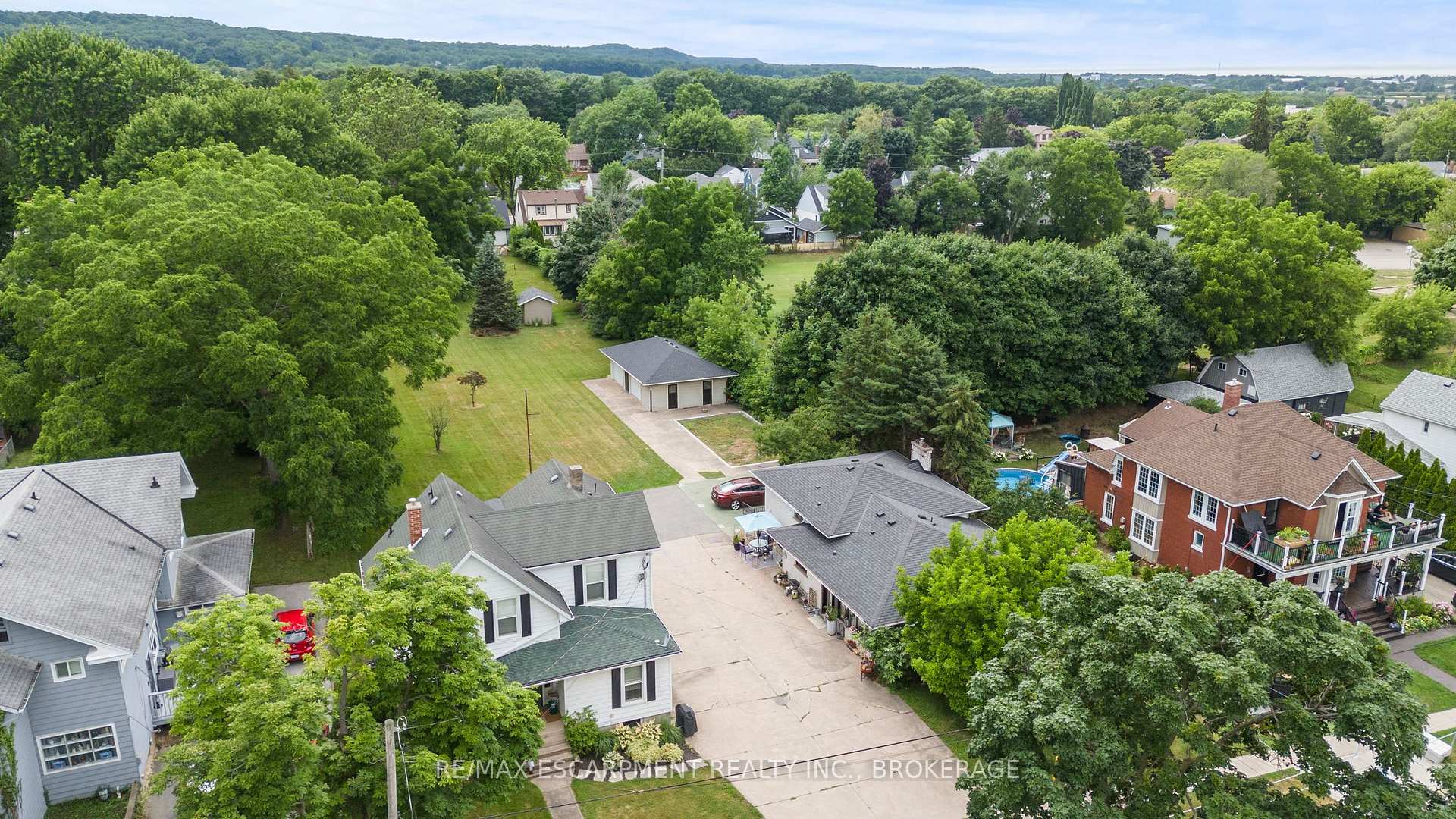 Photo 42 of 4250 William Street, Lincoln, Beamsville — HOMEH