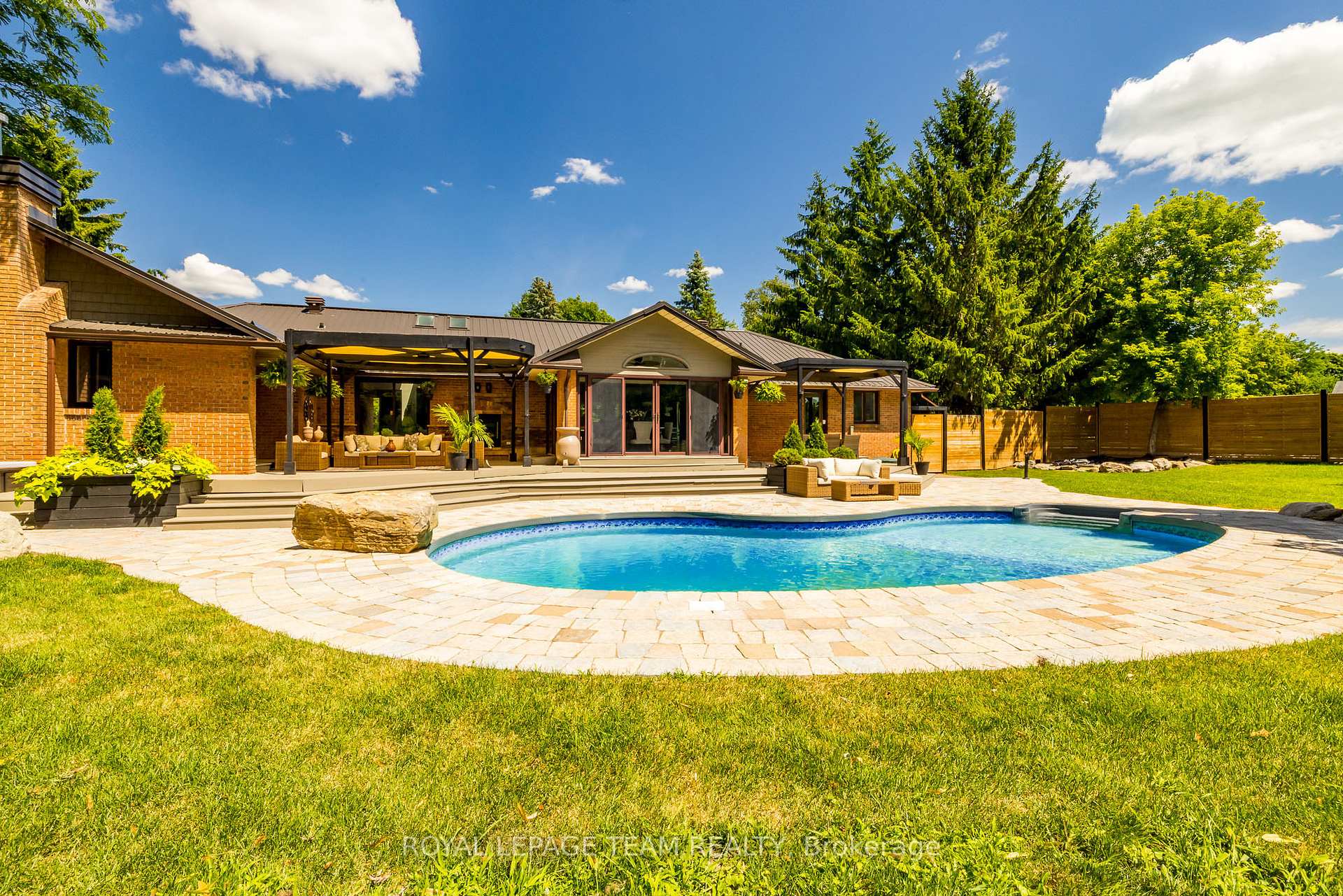 Photo 1 of 1216A River Road, Ottawa, Manotick East to Manotick Station — HOMEH