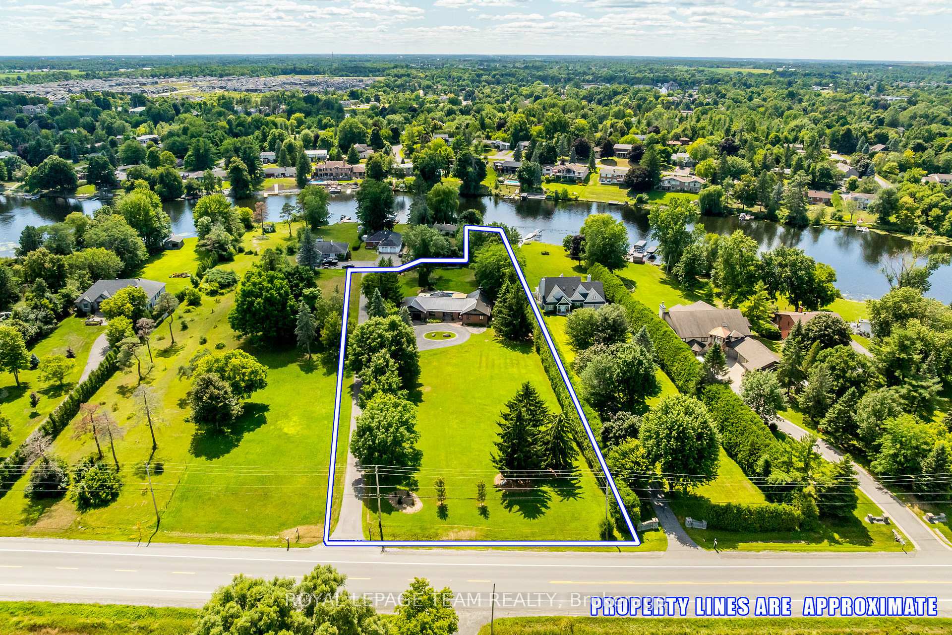 Photo 2 of 1216A River Road, Ottawa, Manotick East to Manotick Station — HOMEH