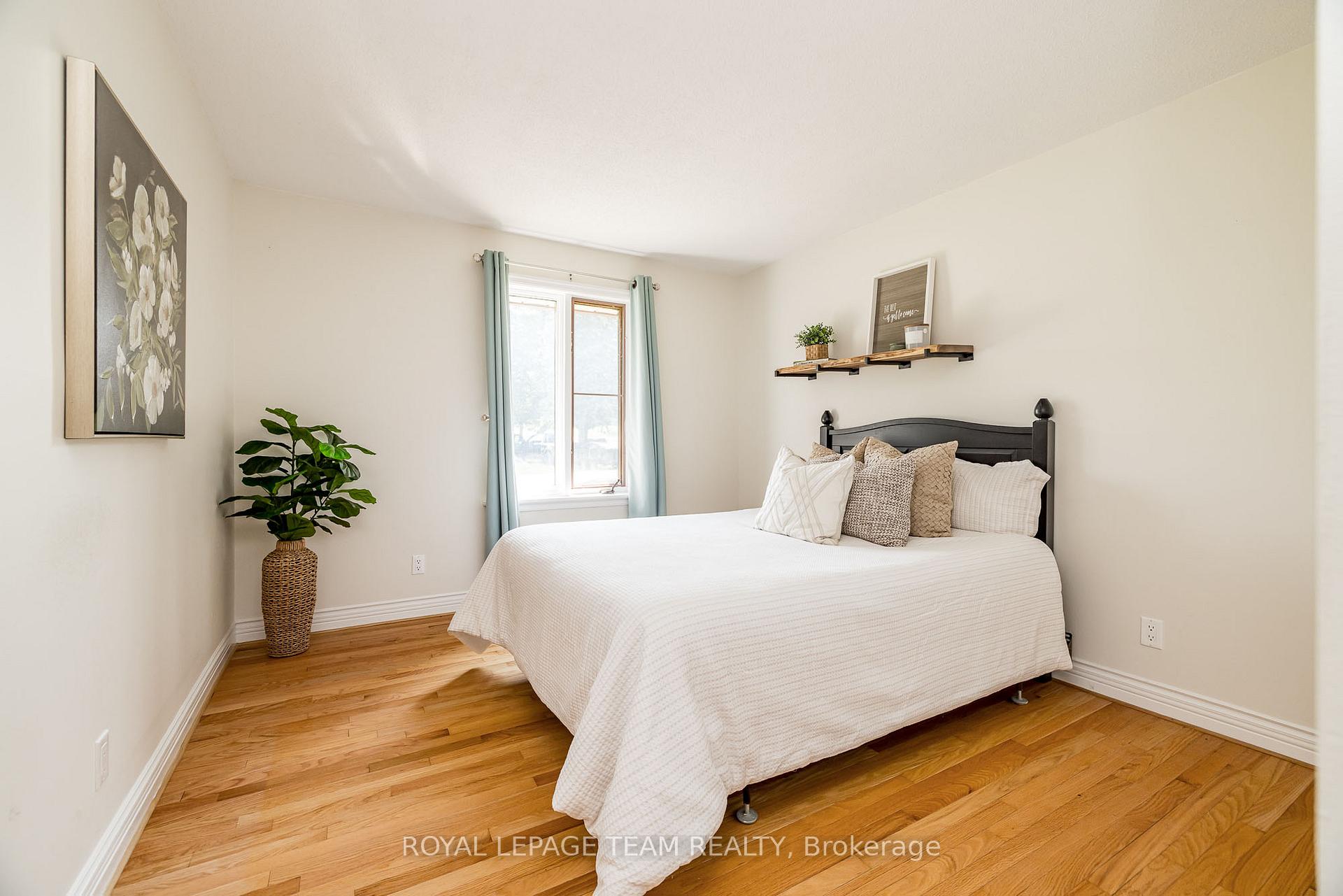 Photo 24 of 1216A River Road, Ottawa, Manotick East to Manotick Station — HOMEH