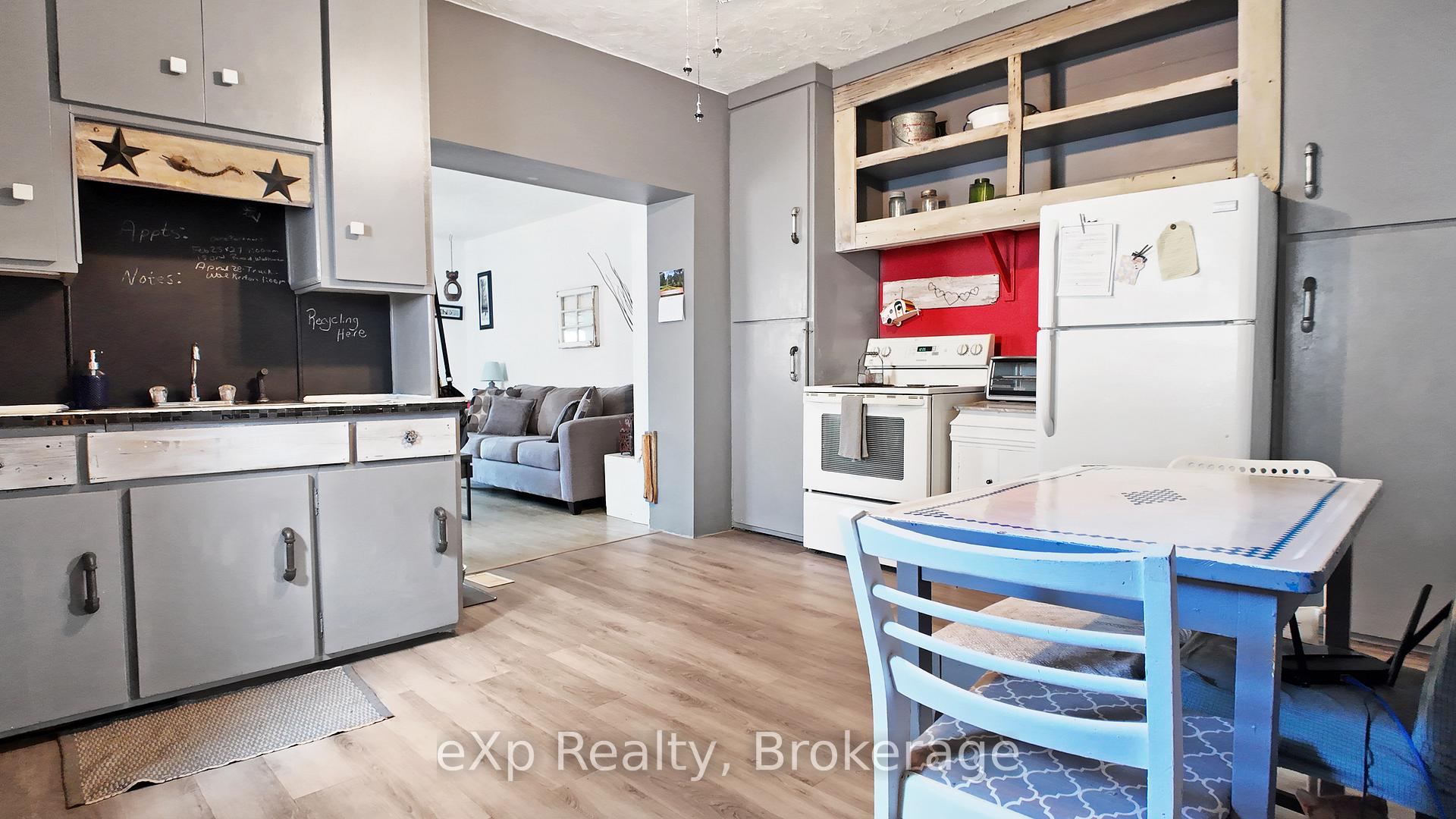 Photo 5 of 258 8th Street, Hanover — HOMEH