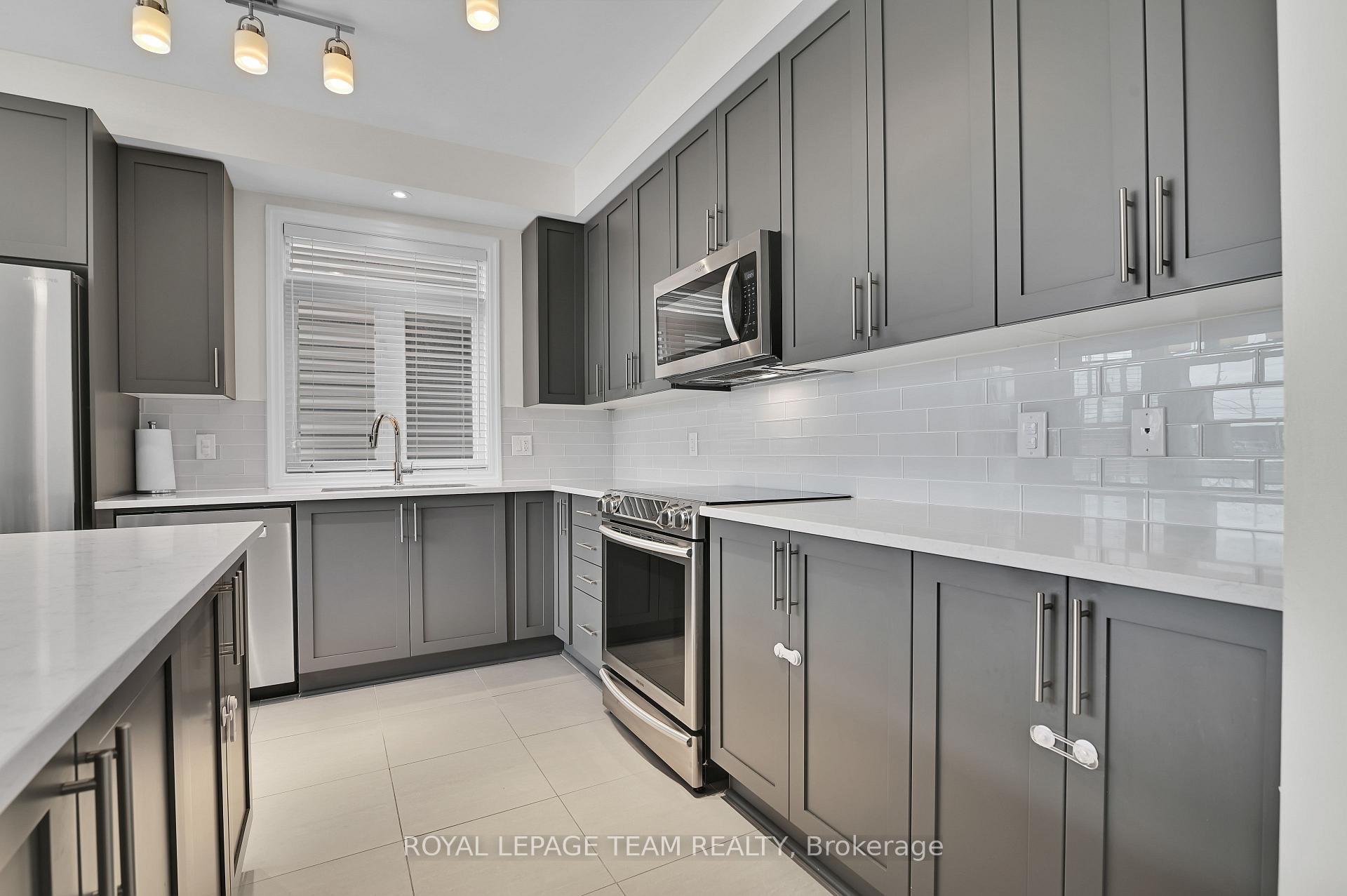 Photo 12 of 747 Fiddlehead Street, Ottawa, Leitrim — HOMEH