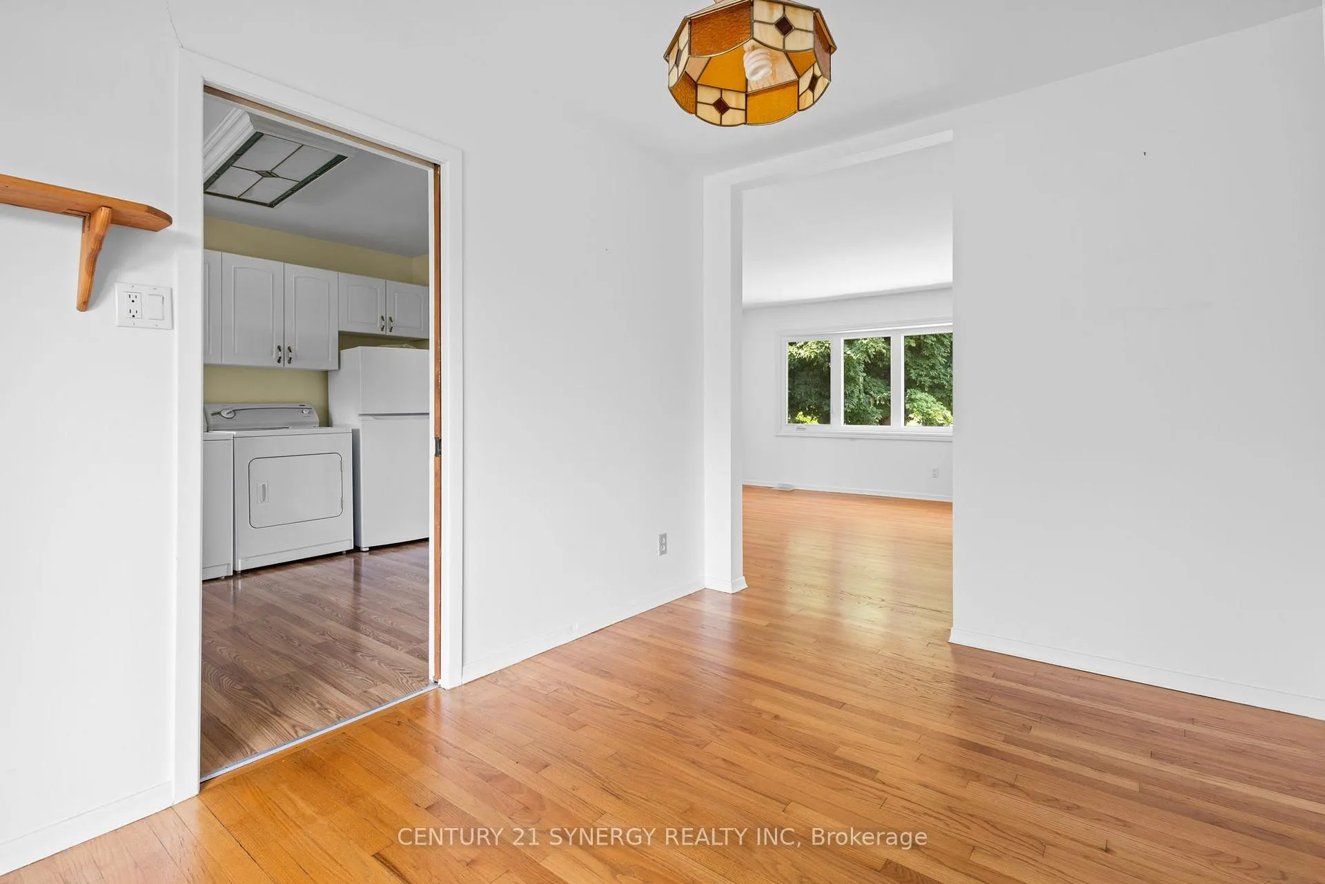 Photo 11 of 20 Parkside Crescent, Ottawa, Meadowlands/Crestview — HOMEH