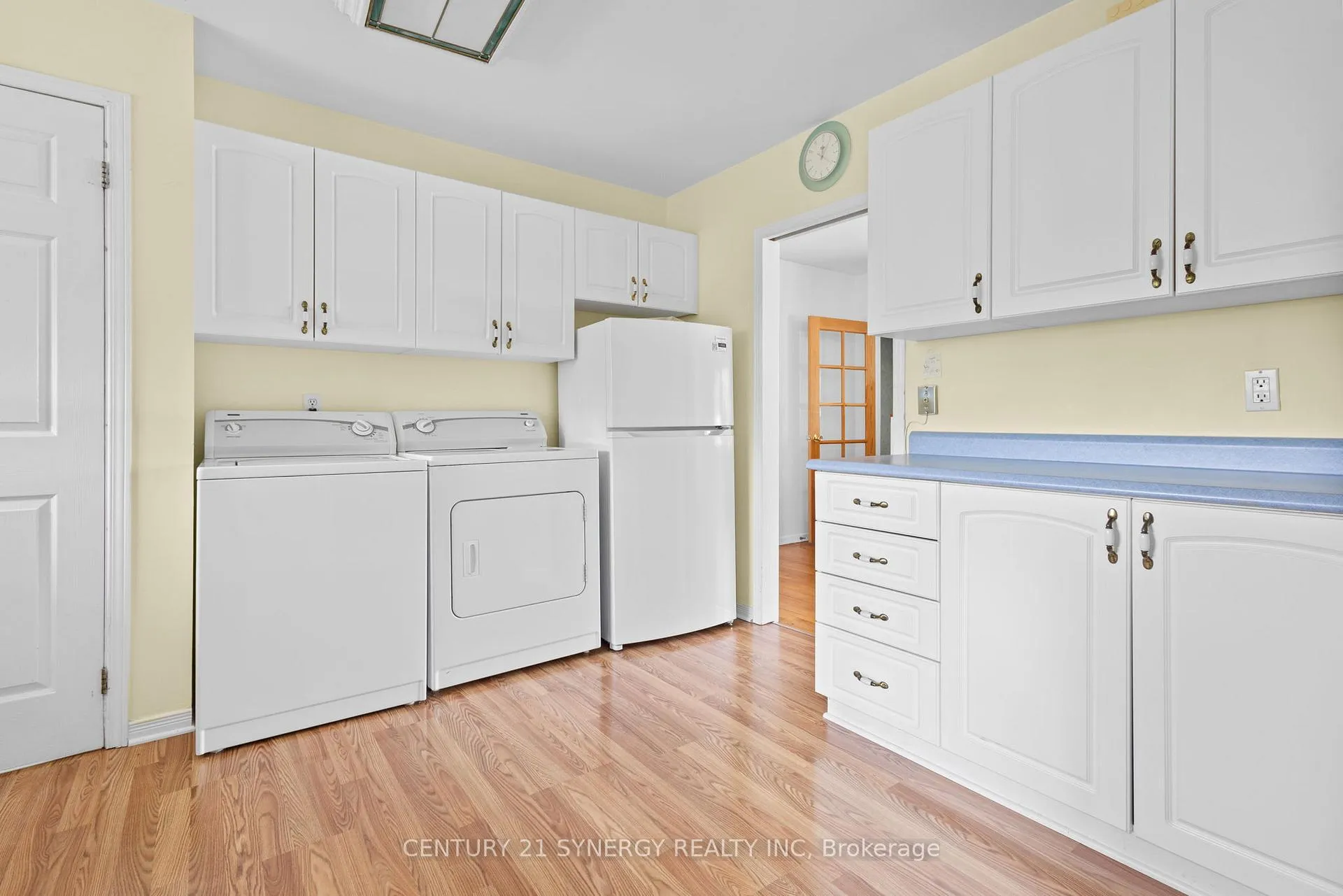 Photo 15 of 20 Parkside Crescent, Ottawa, Meadowlands/Crestview — HOMEH