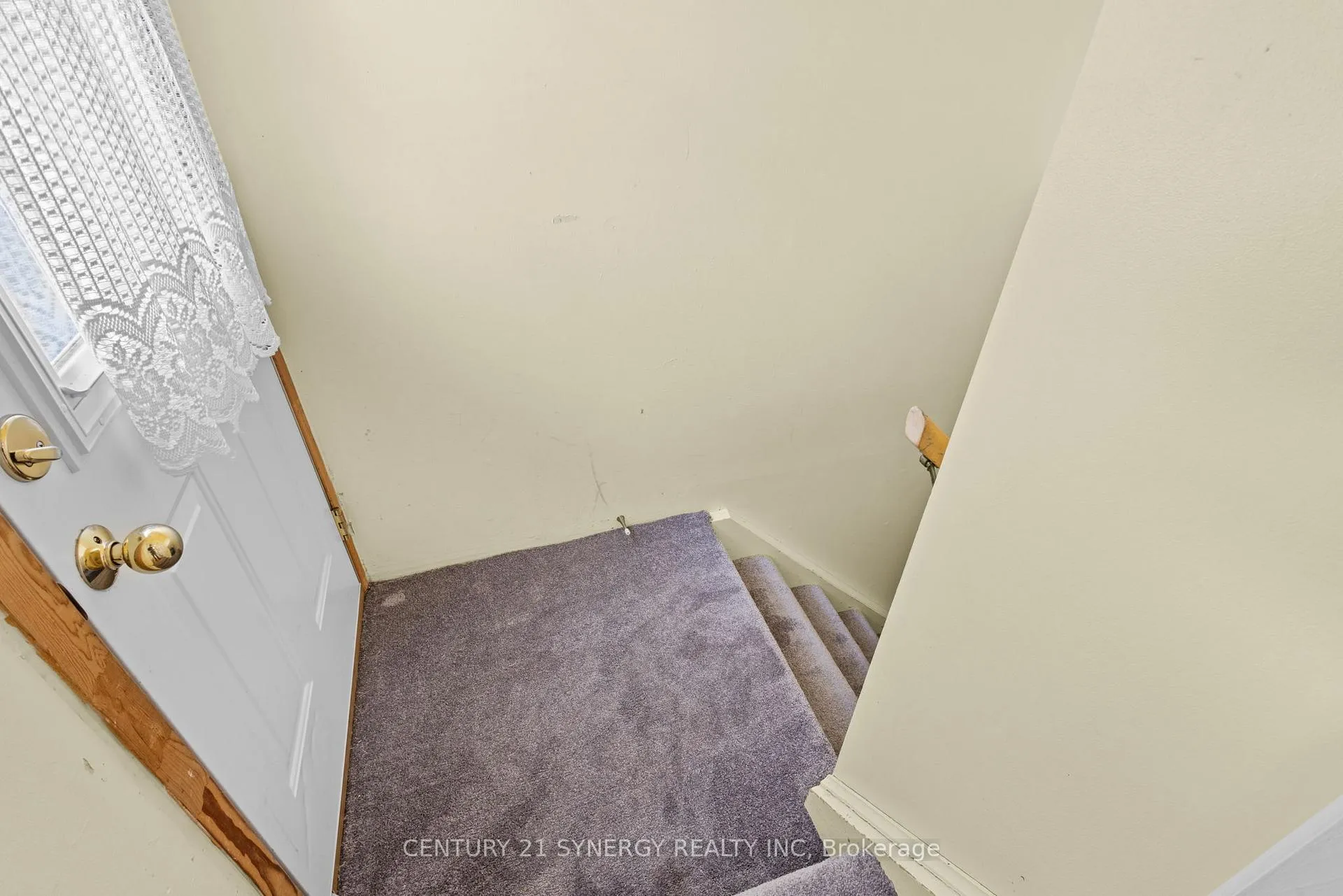 Photo 23 of 20 Parkside Crescent, Ottawa, Meadowlands/Crestview — HOMEH
